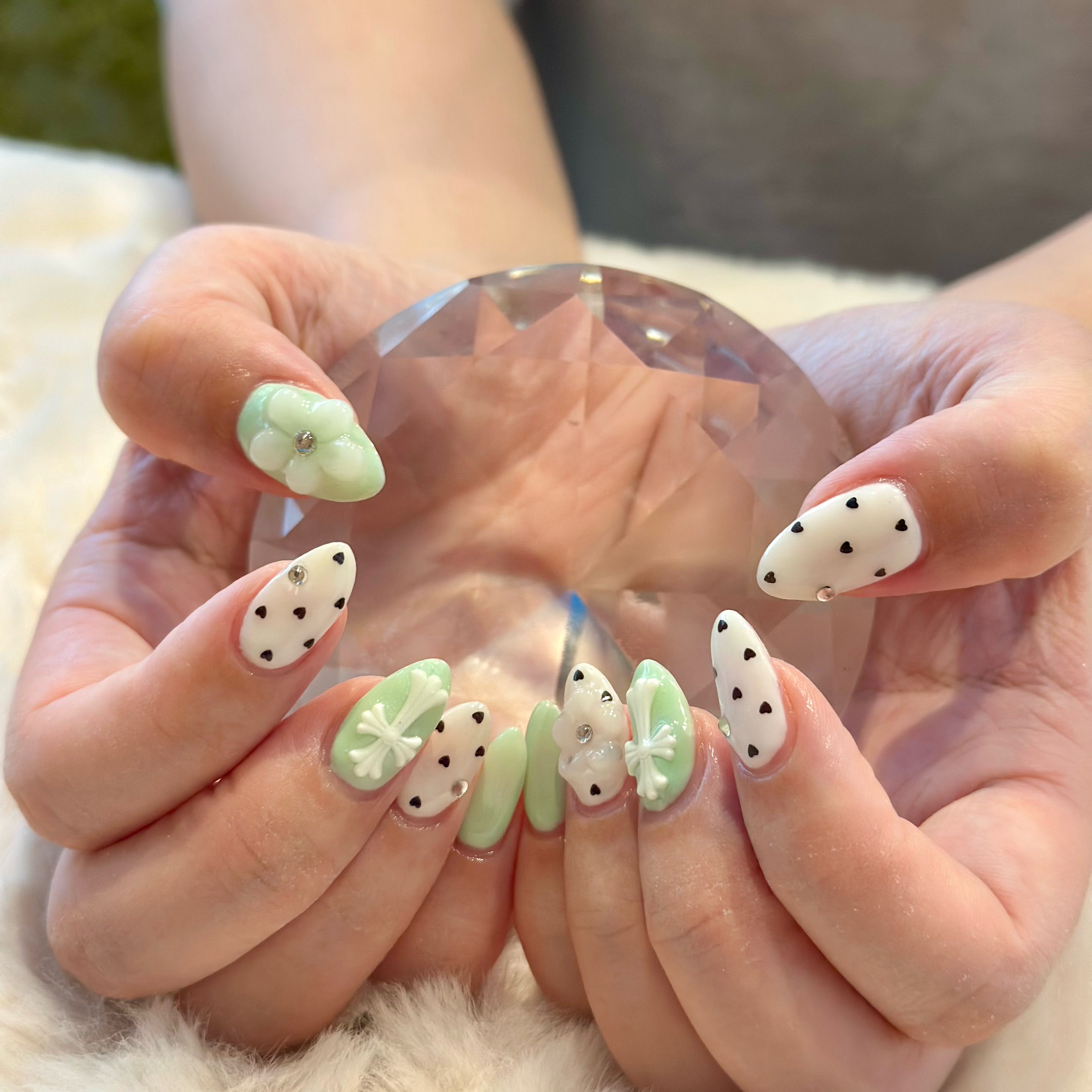Nail_salon.aya