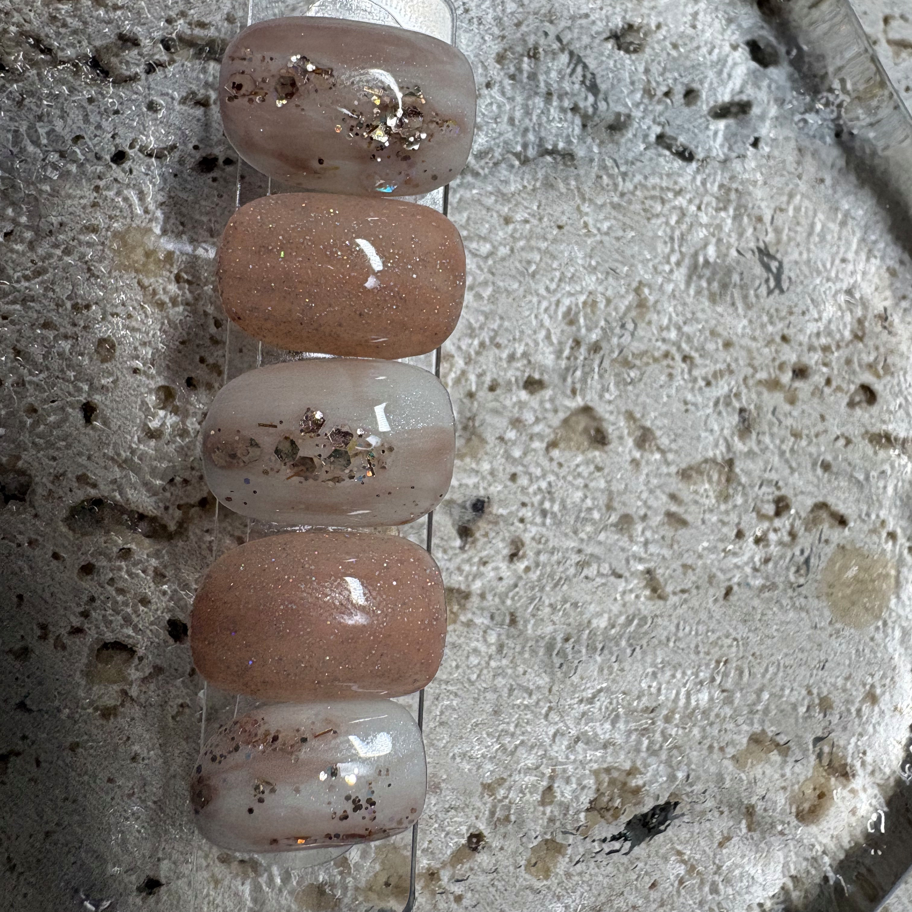 mt37320255