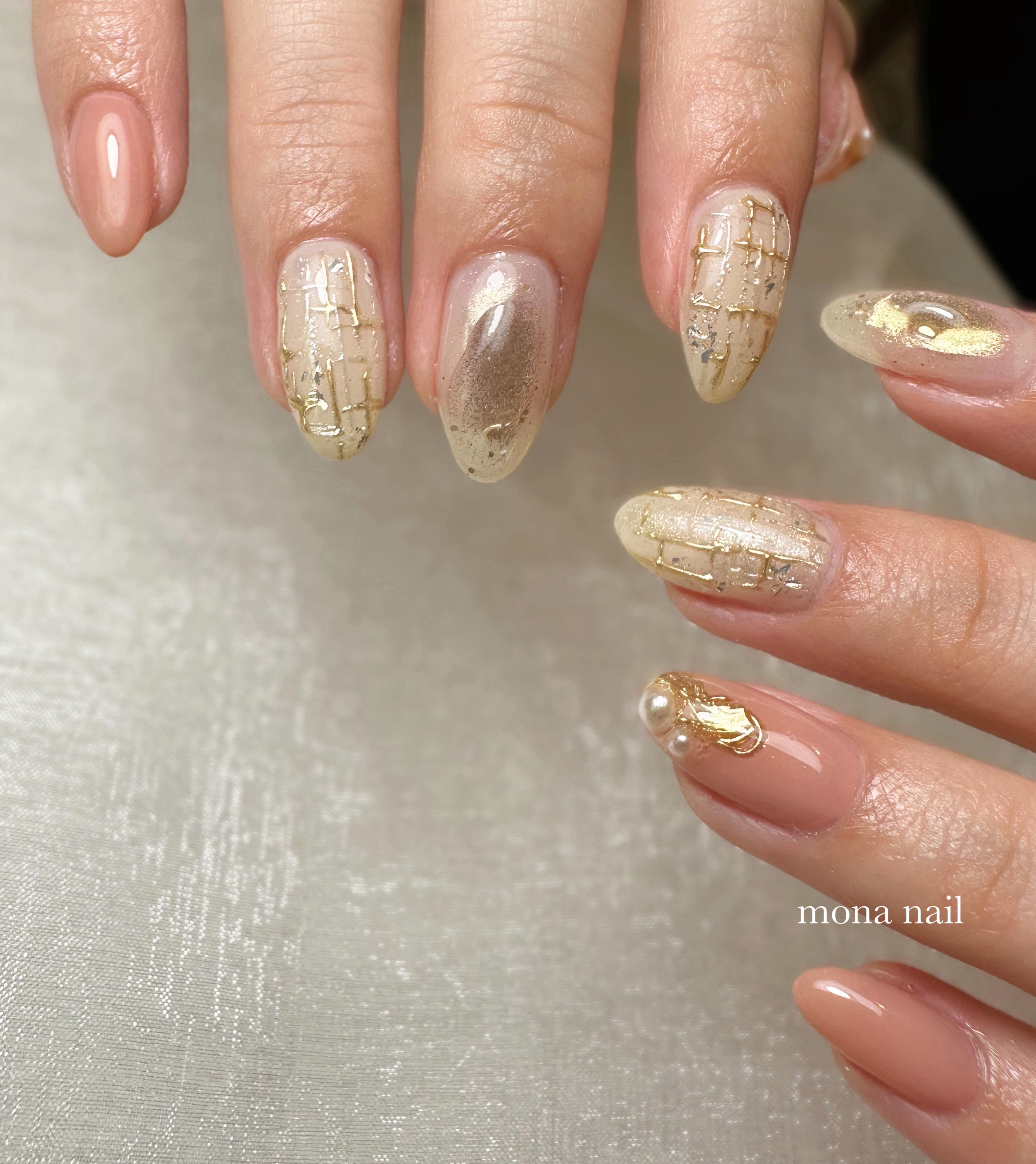 mona_salon
