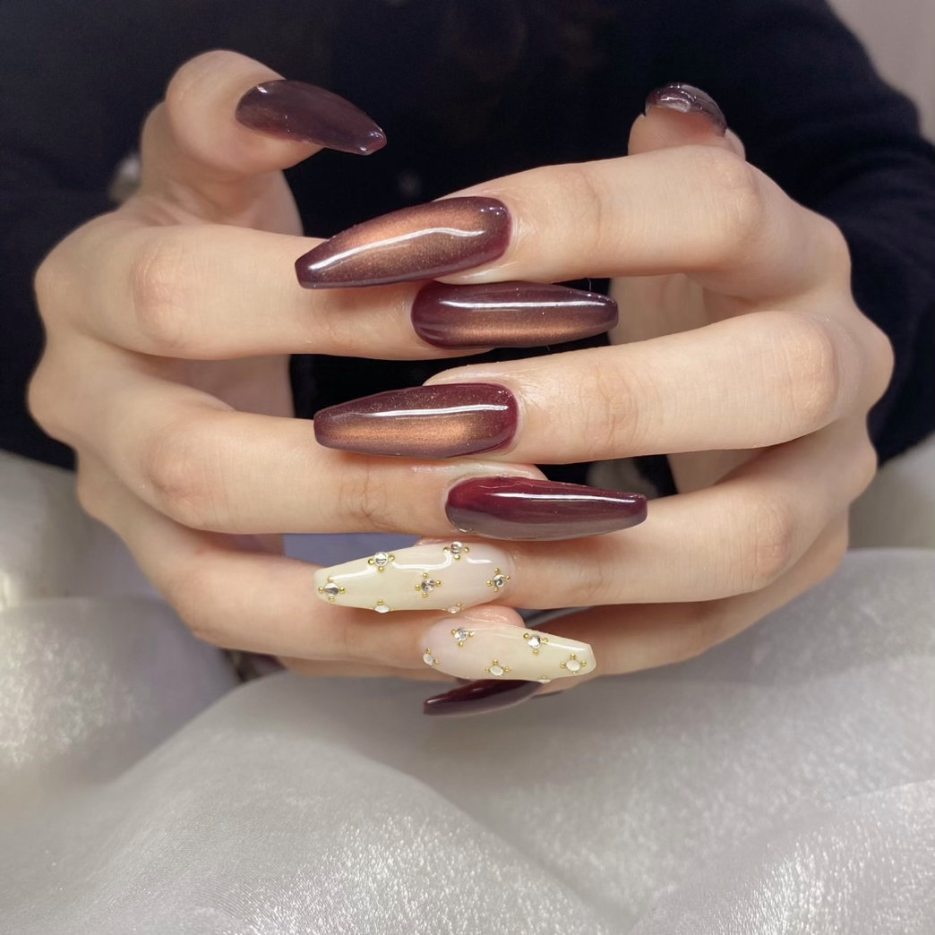 ynsyi_nail
