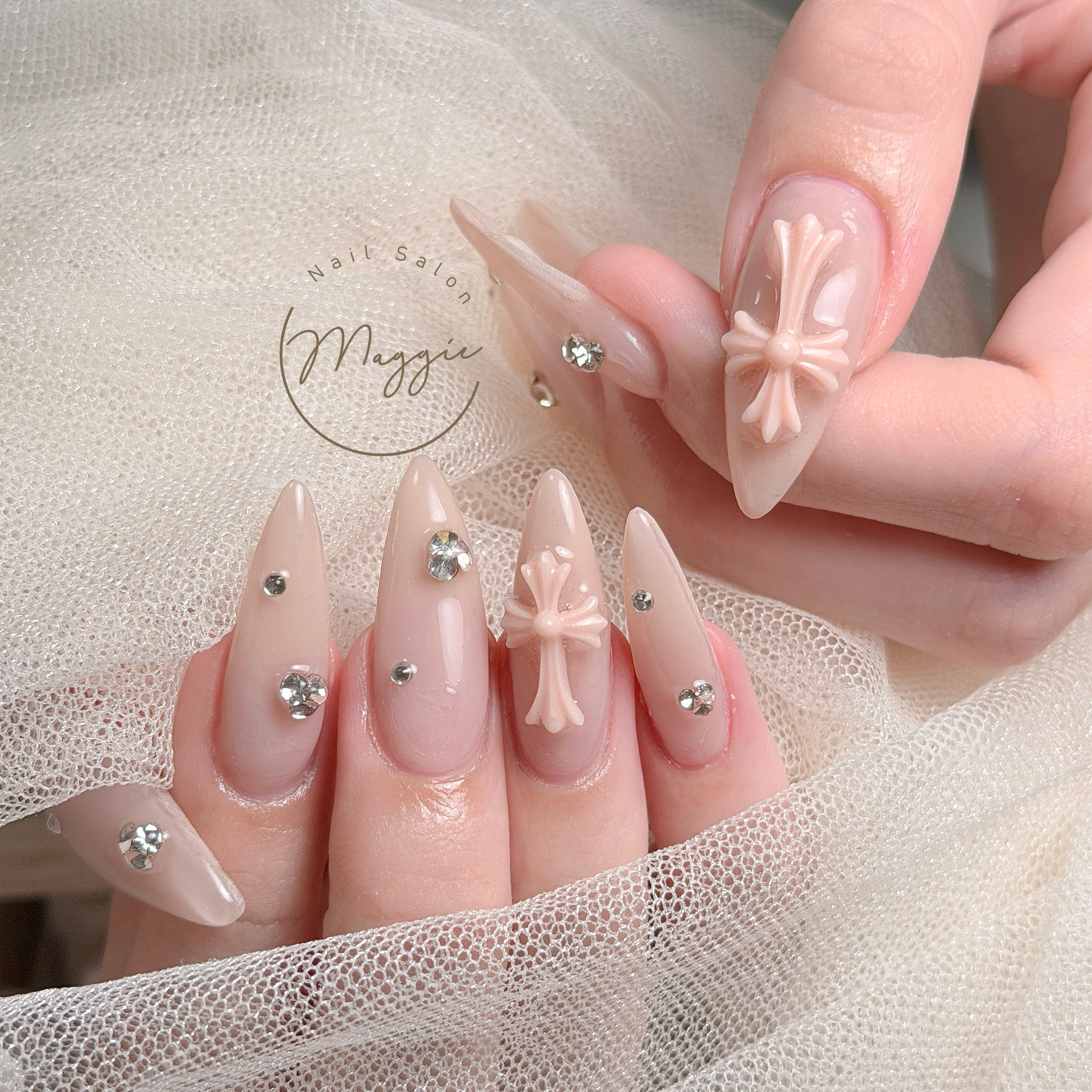 MaggieNail