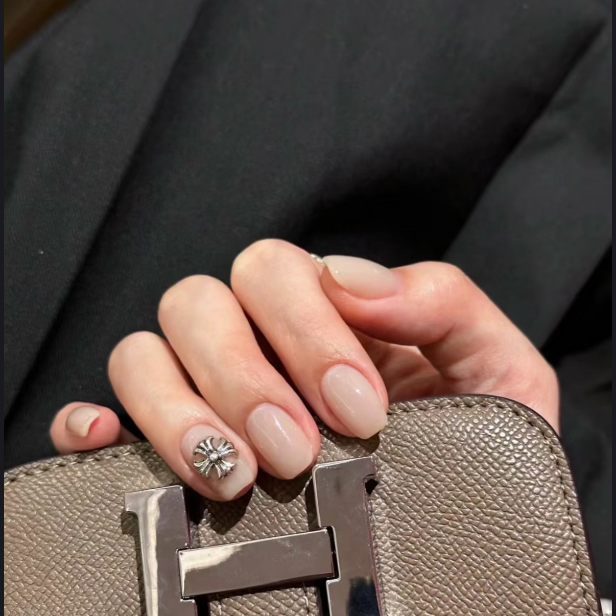 Nail_yami