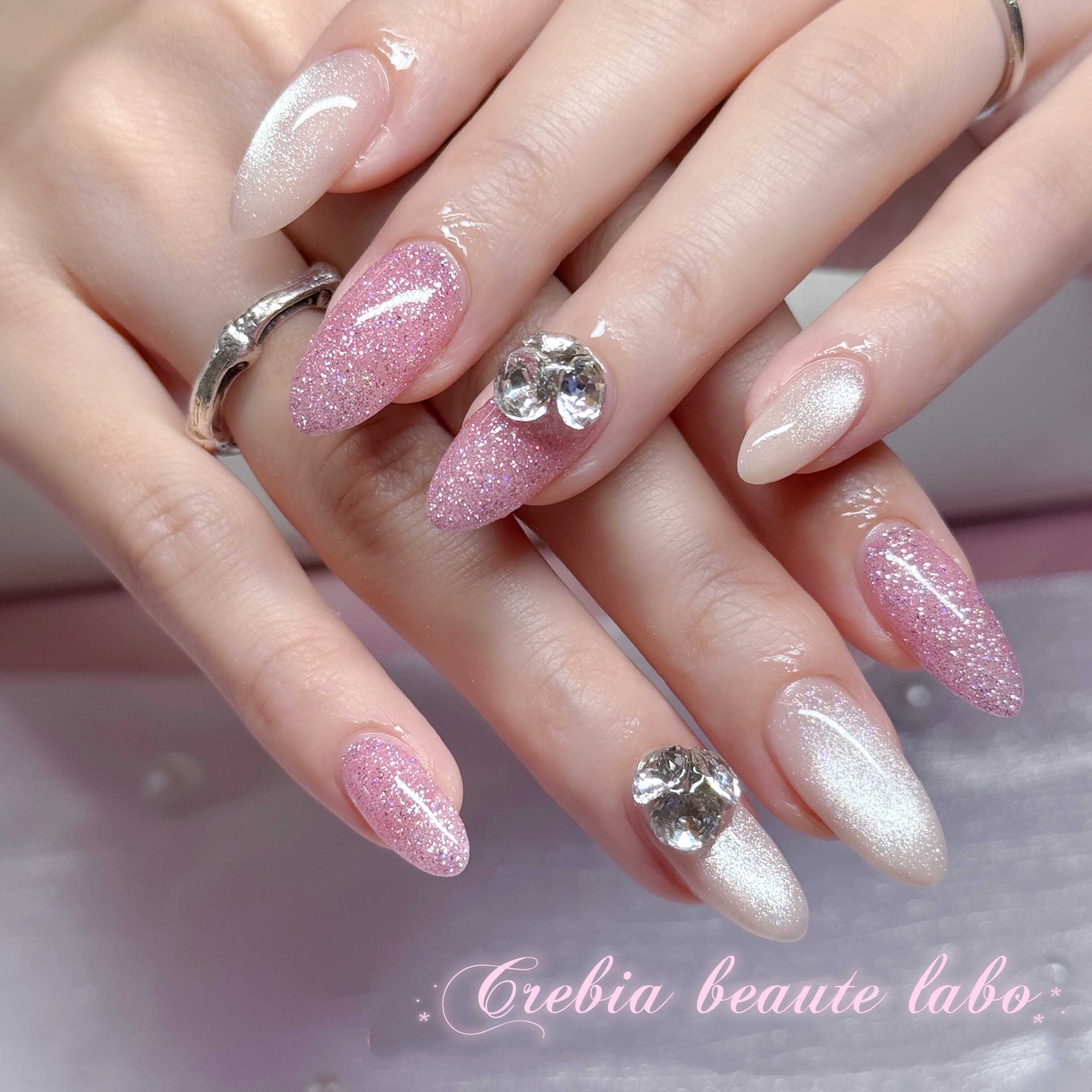 CREBIA_nail_hitomi