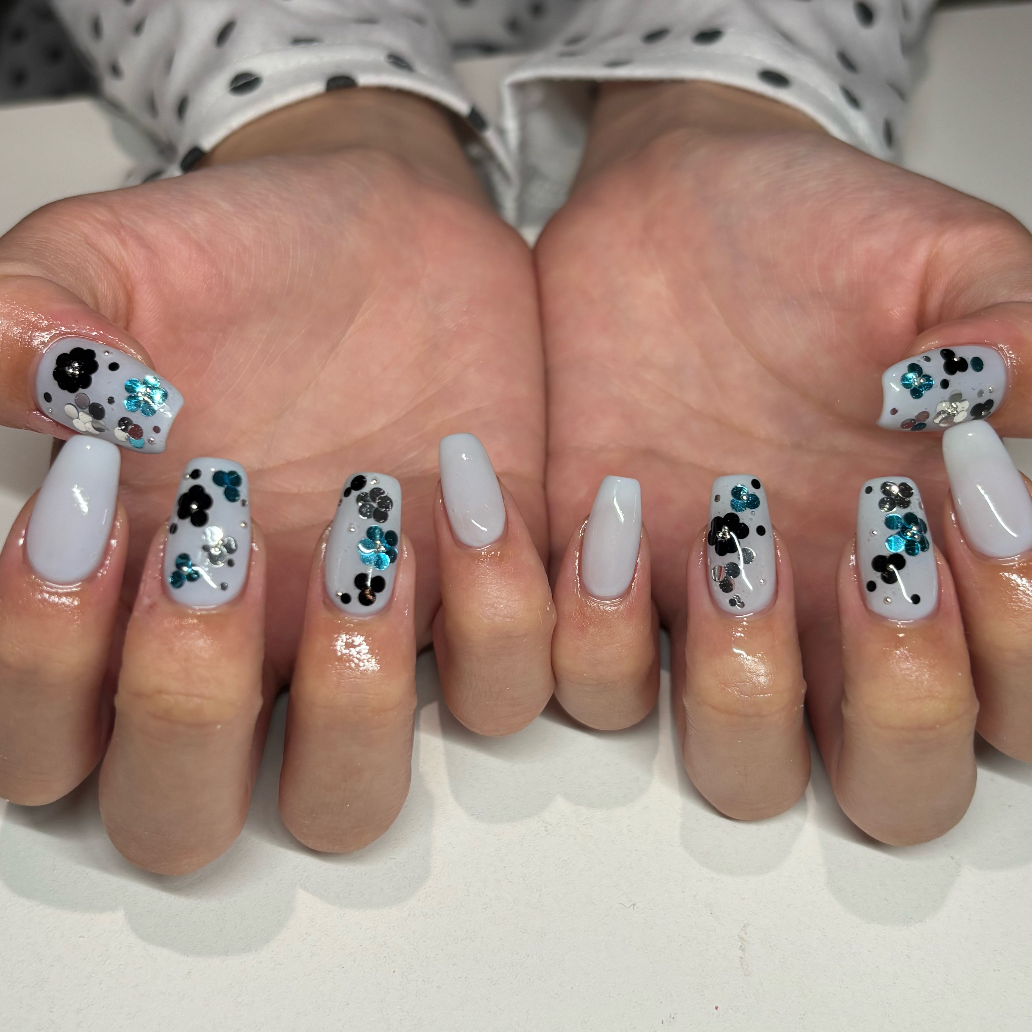 rei_s2_nail