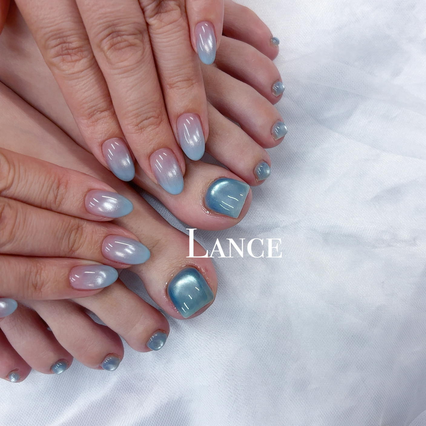 Lance.nail
