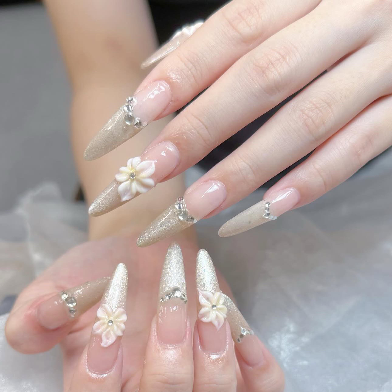 Rina__Reminails