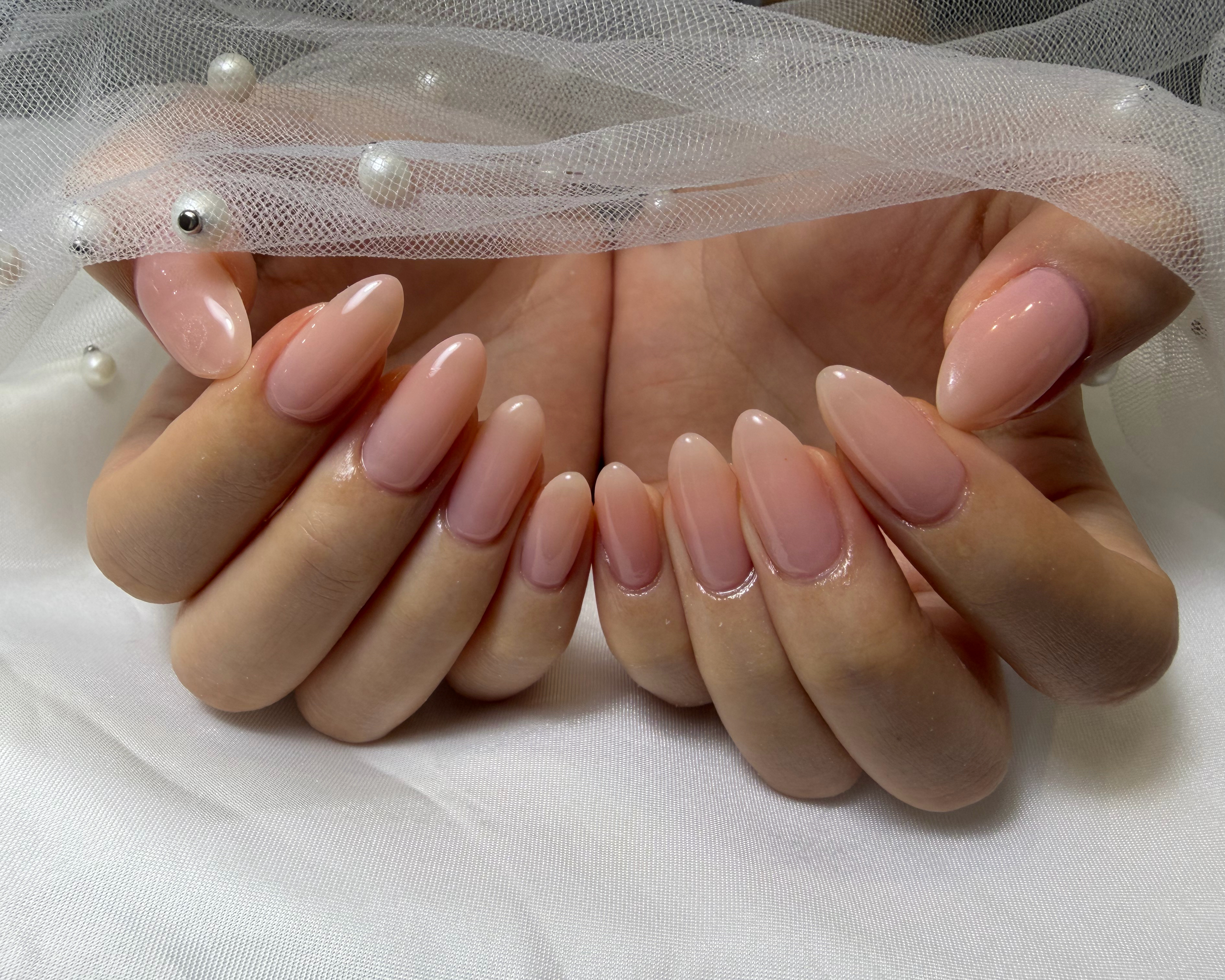 blanc.nail