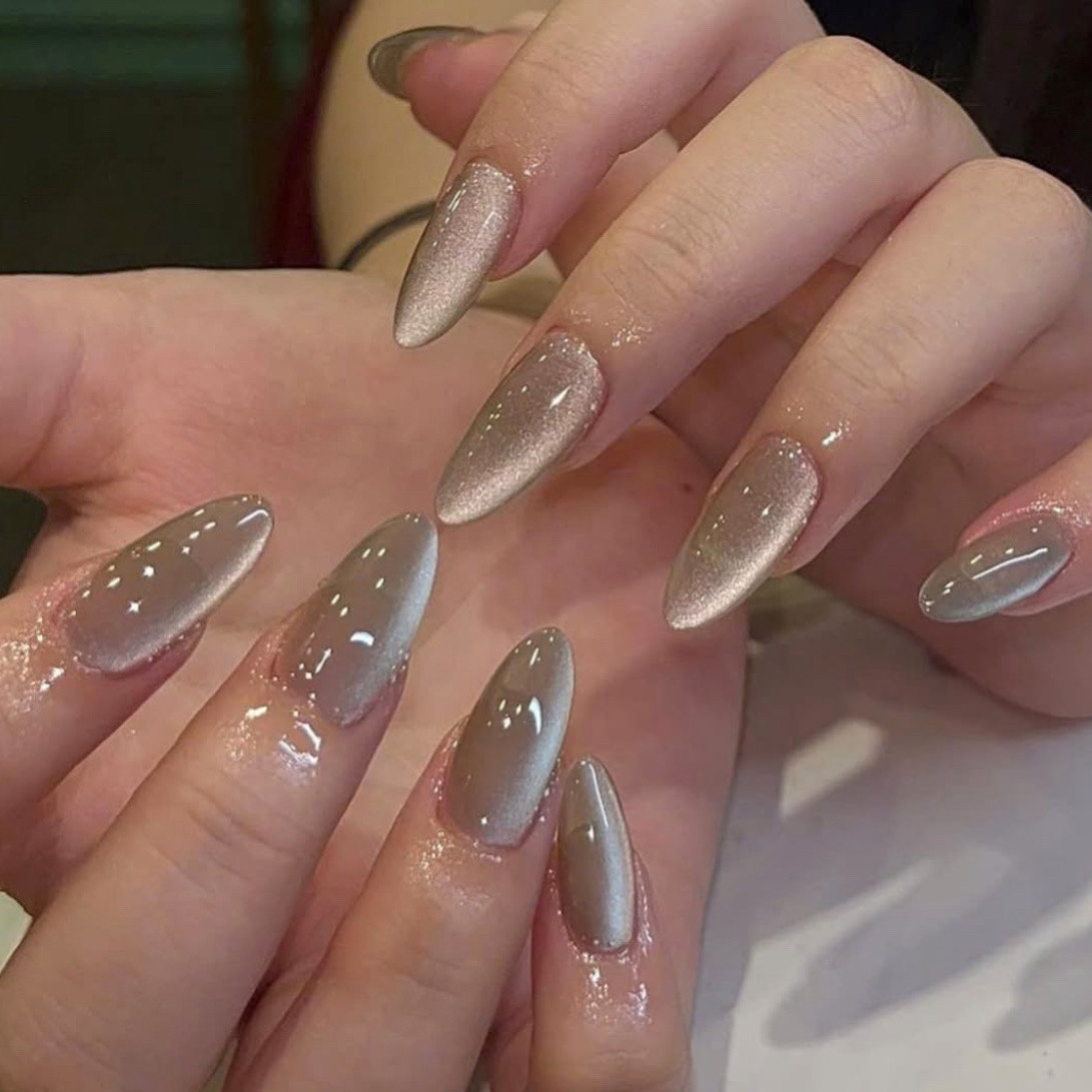 Lunar.Nail
