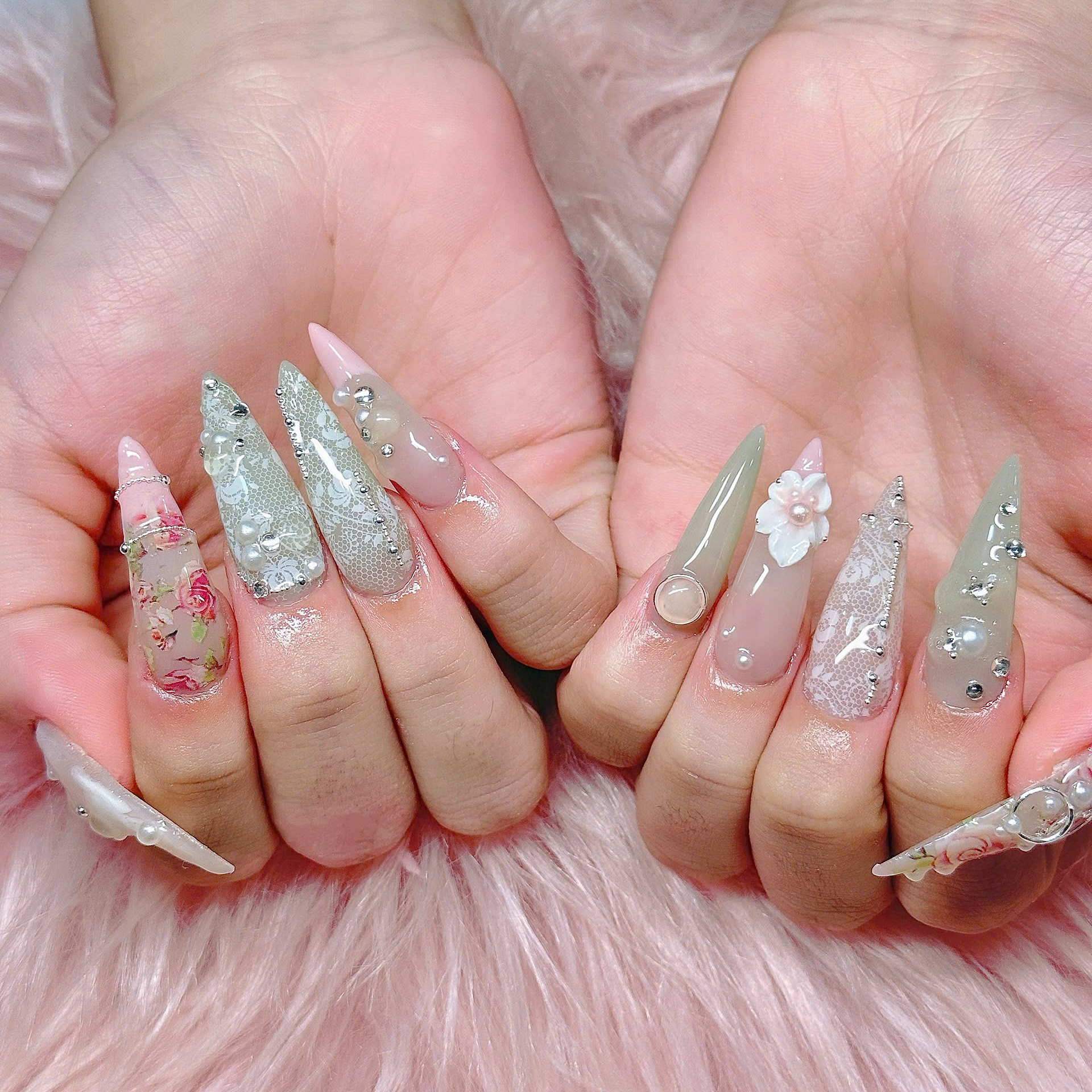 HAPPI_NAIL
