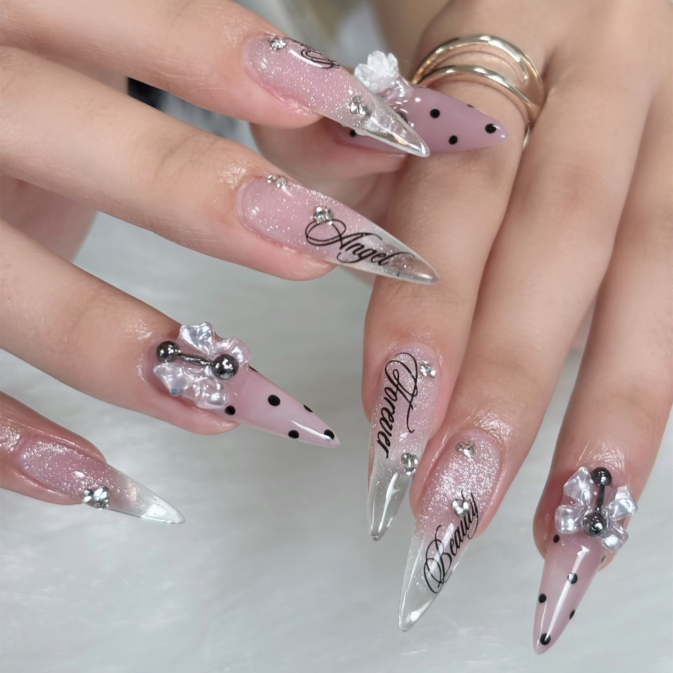 sully_naillab26