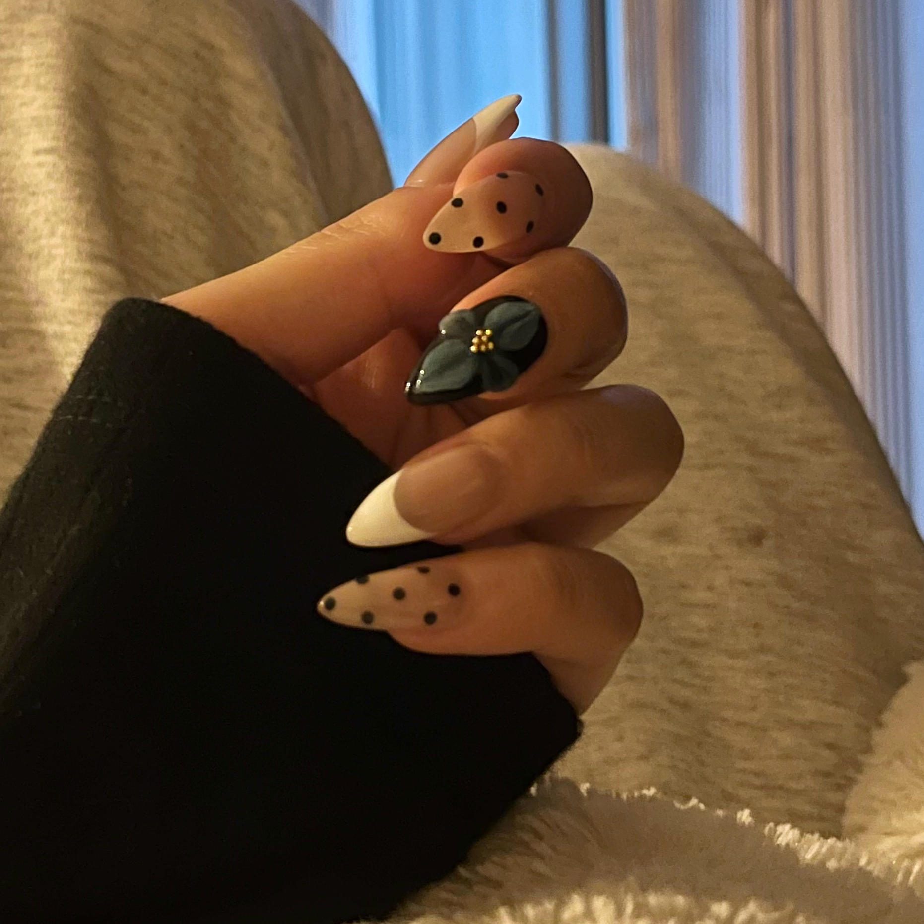 tomomi_trunail