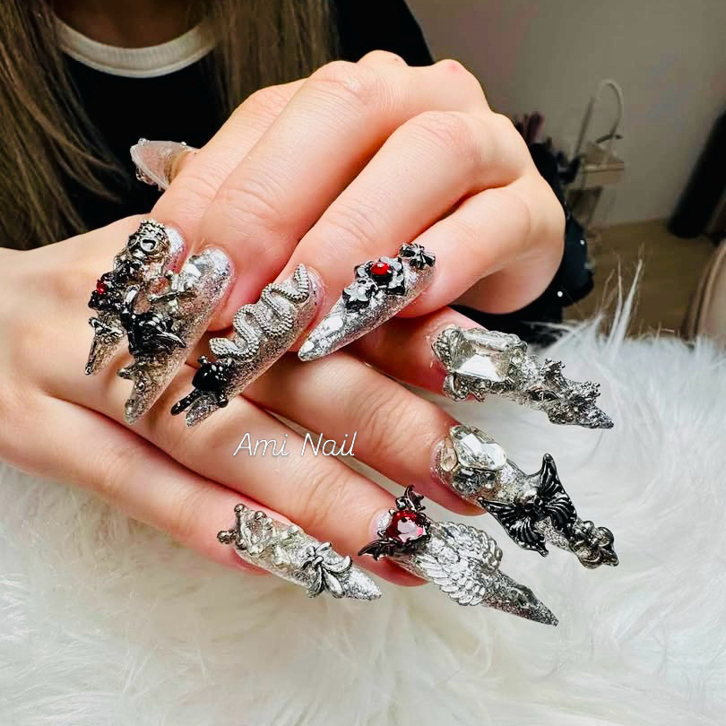 AMI_NAIL_KEBUKURO