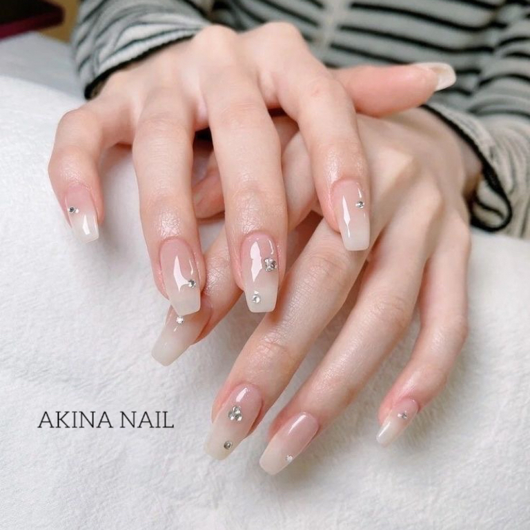 Hana_Nails