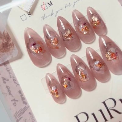 ●Handオーダー制ネイルチップ