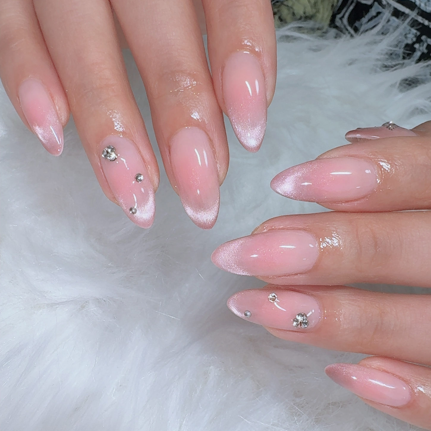 liux_nail