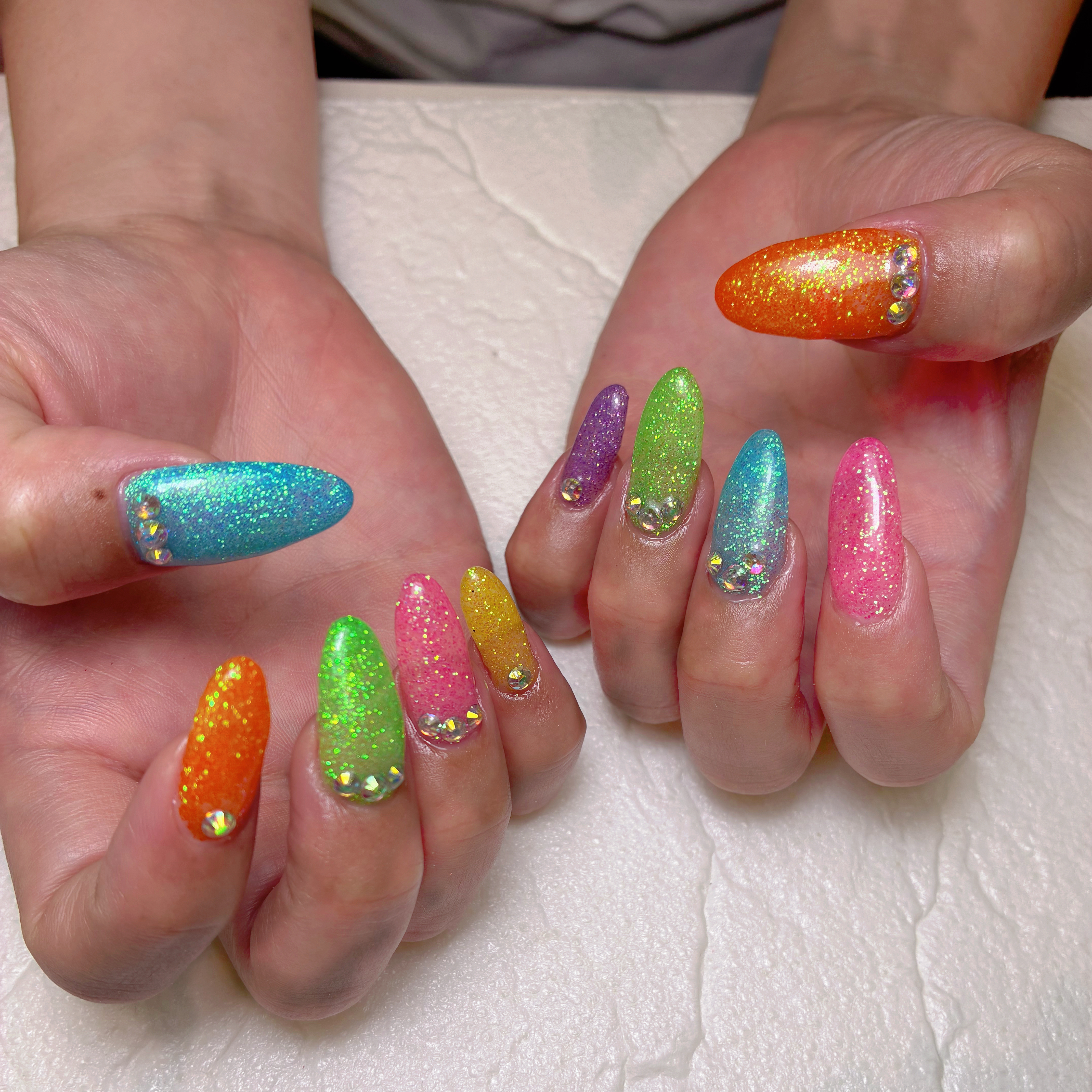 lux.nail