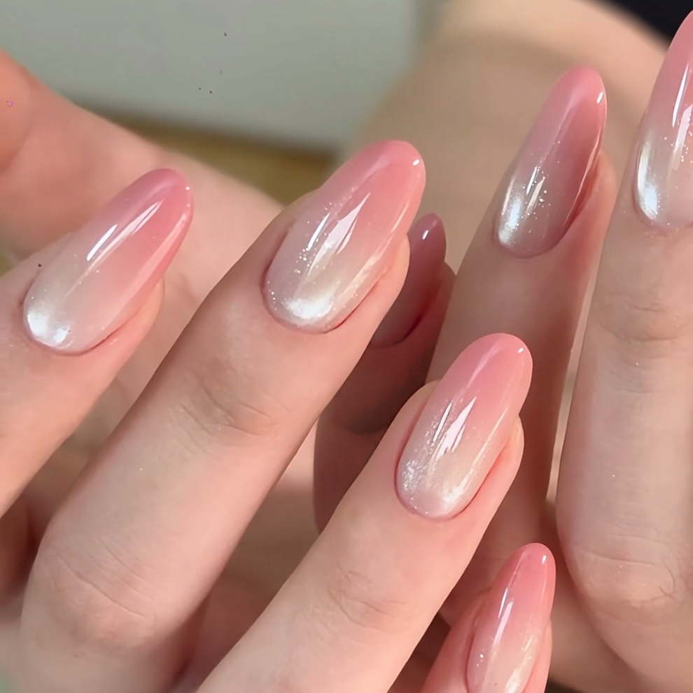 NEWNAIL