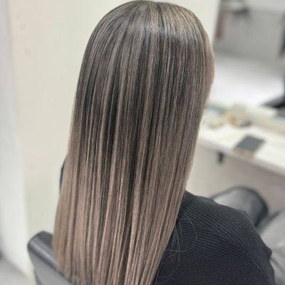 人気no.2【バレイヤージュ＋カット✨️】海外風、ギャル、白髪ぼかしなんでもok