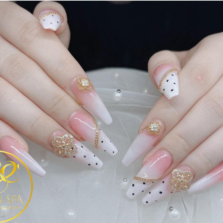 ネイリー（Nailie） - MoonSpa