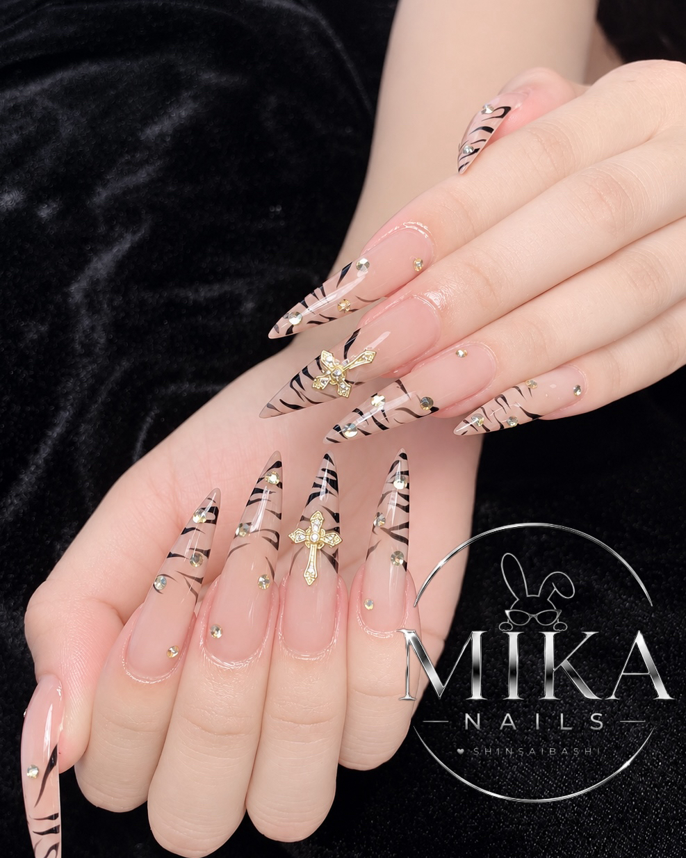 RINA_MIKA_Shinsaibashi