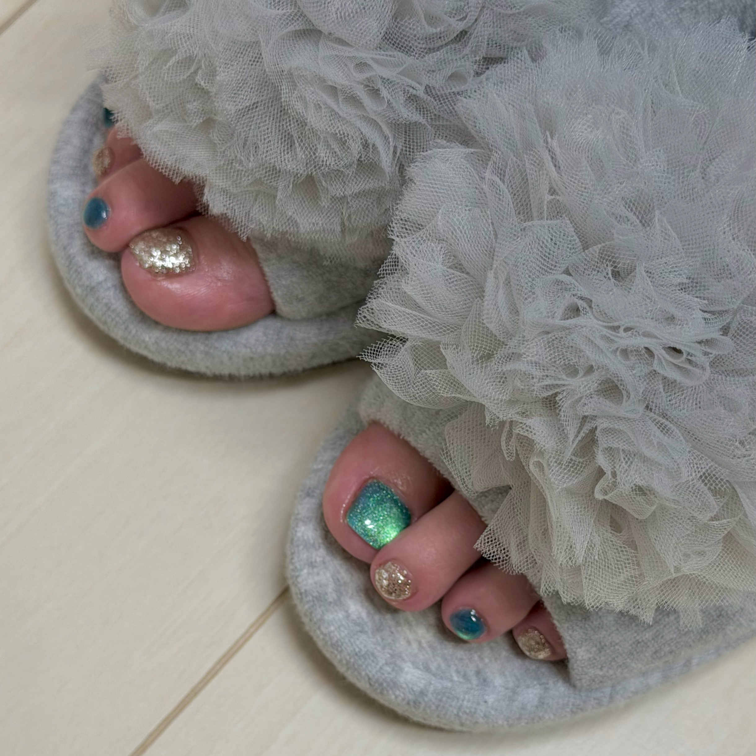 Nail__Lino