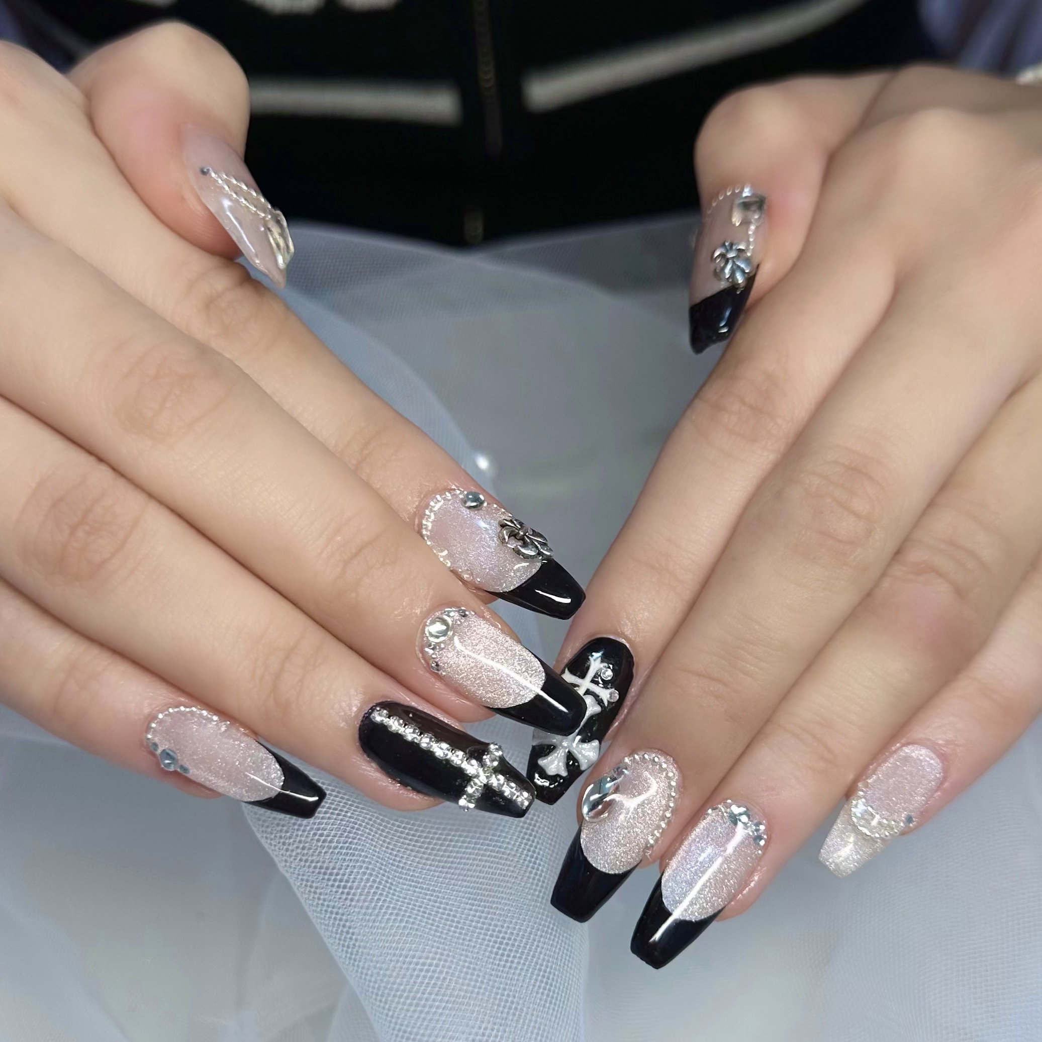 nail_cham