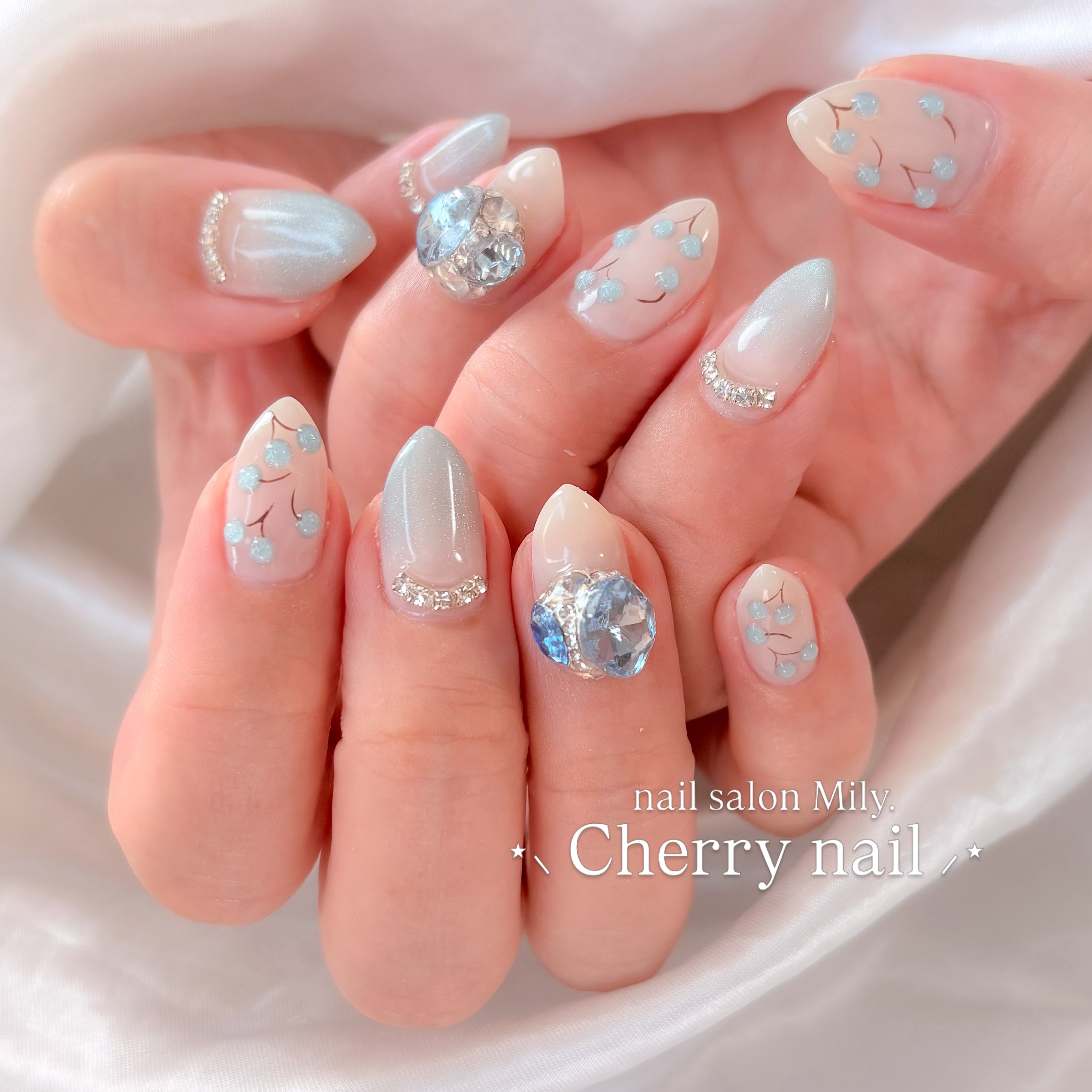 nail.salon.mily
