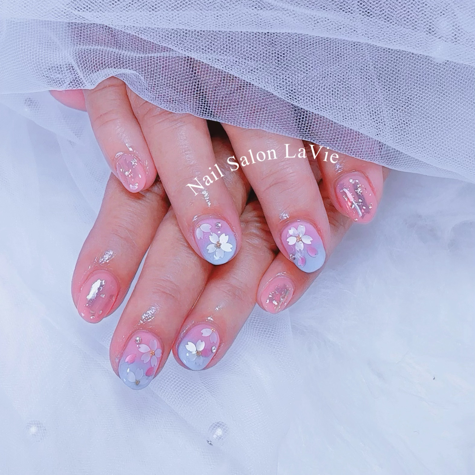 LaVie_nail.