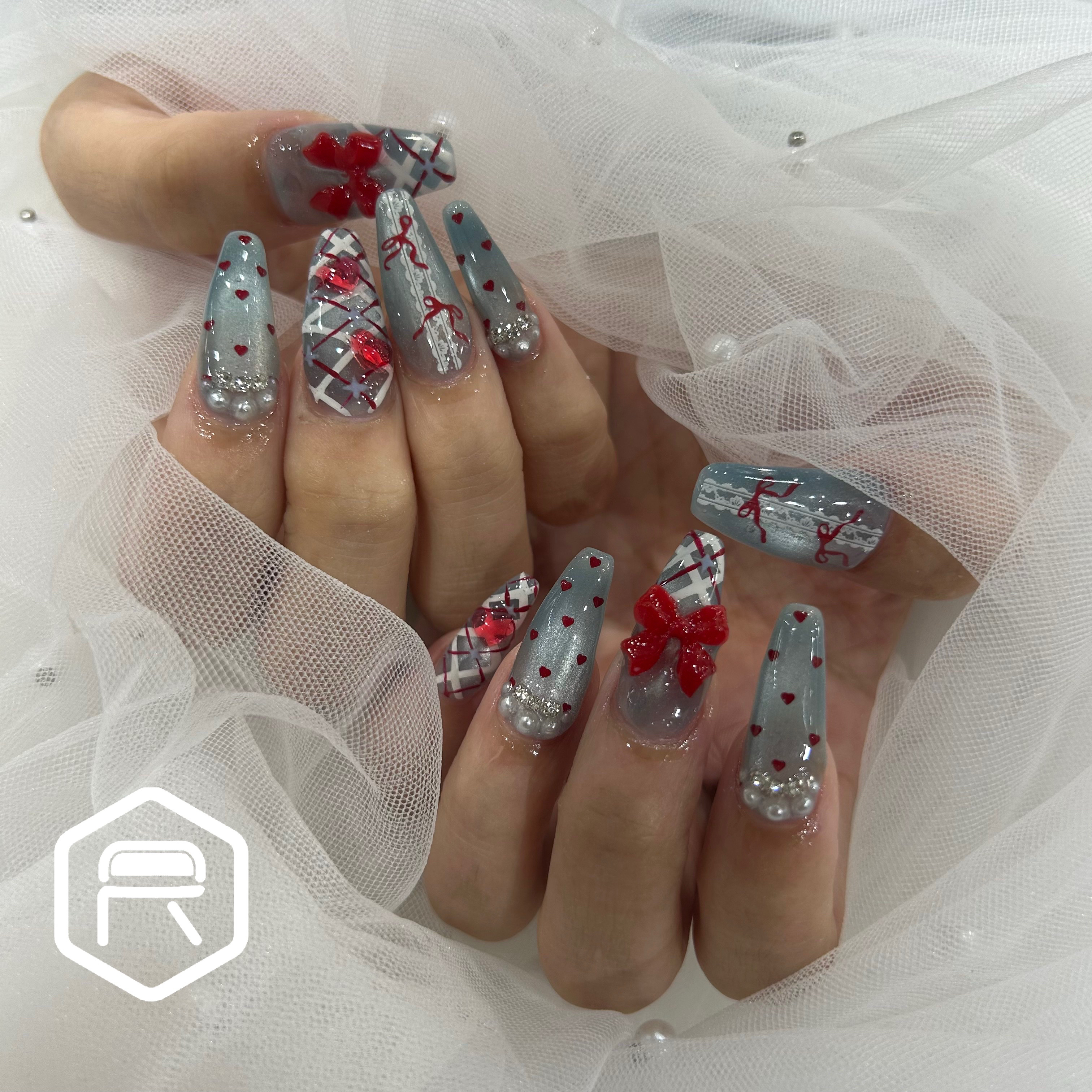 Redispe.nail_noura_kuno