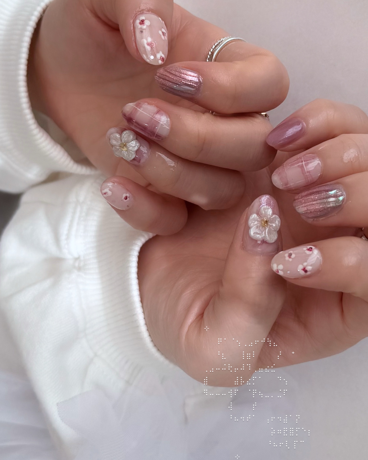 BLANCdee_Nail