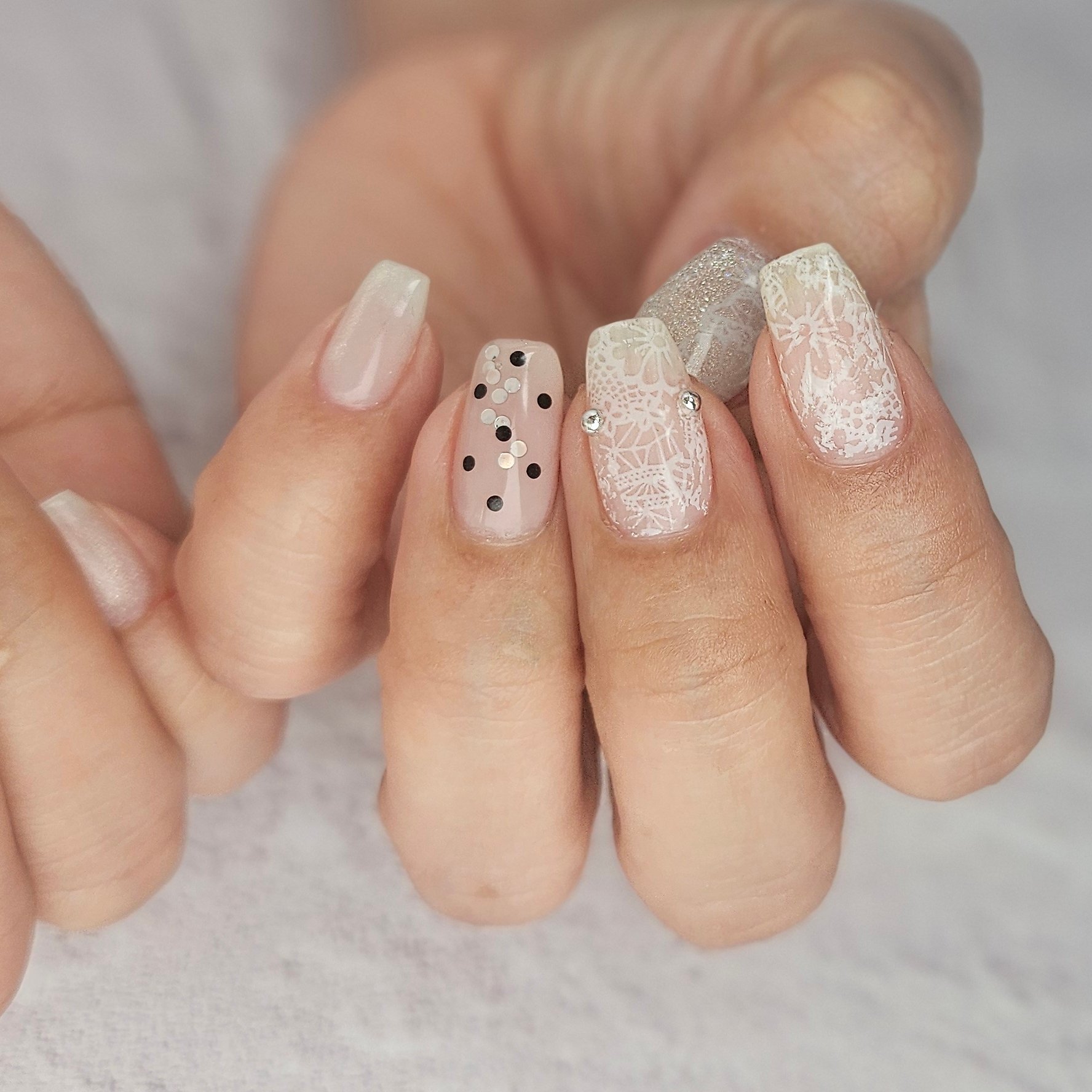 Noahs_nail