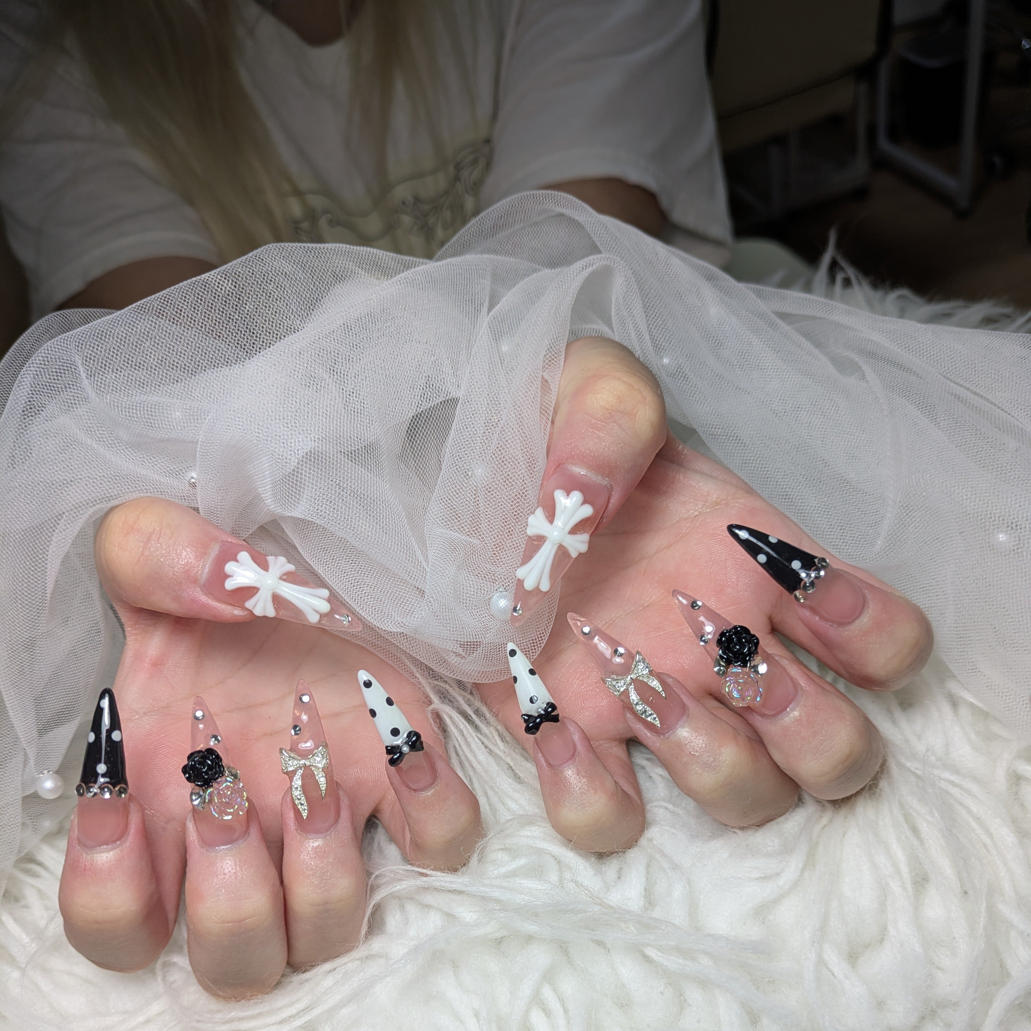 Reine_Nail_yuri