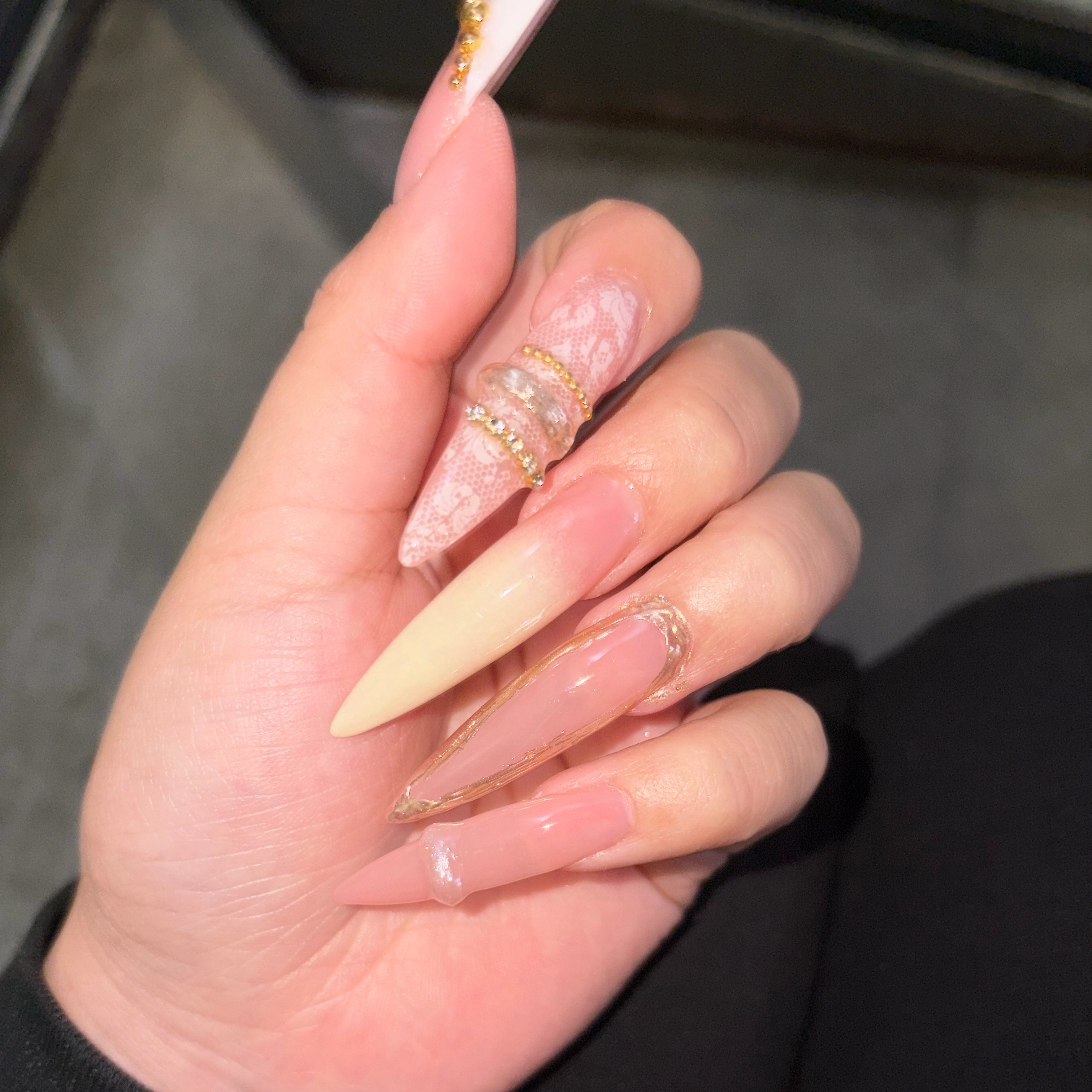 Nail_hm093