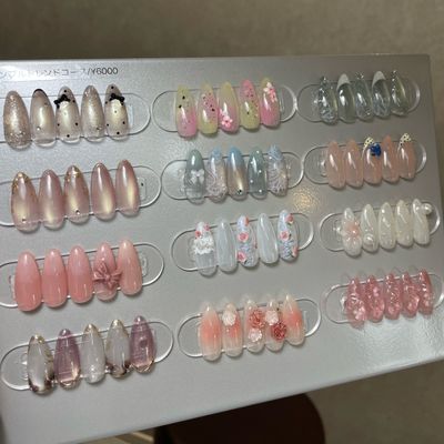 定額トレンドコース
(うるうるナチュラルデザイン)⏱120分