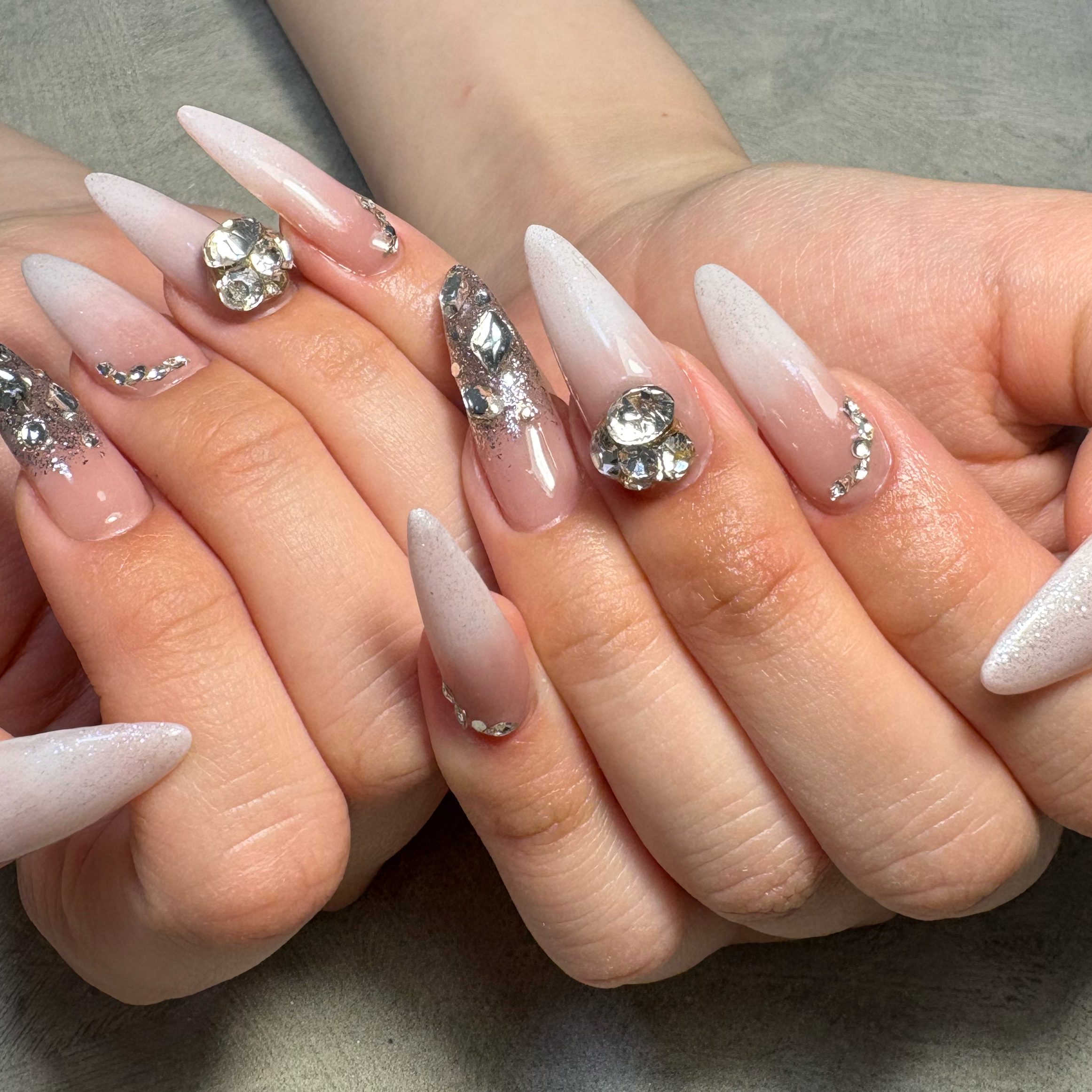 Nail_mejau