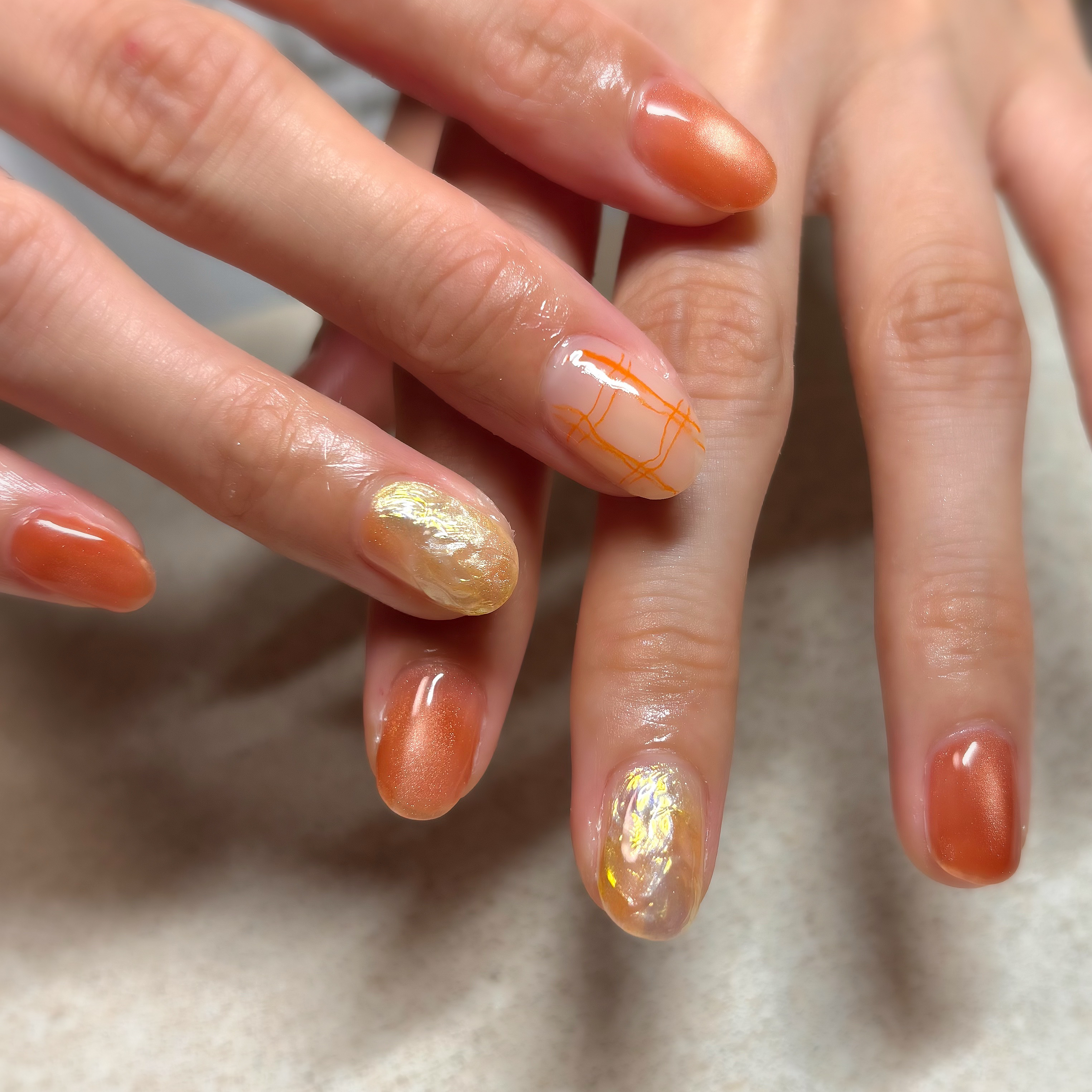 colorer_nail.ami