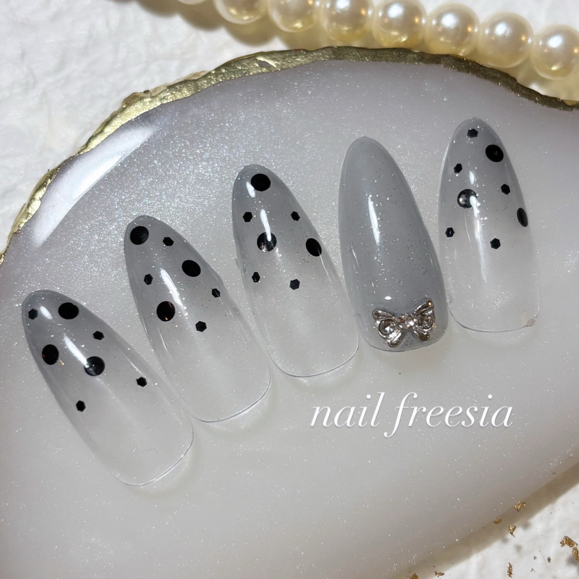 nail_freesia