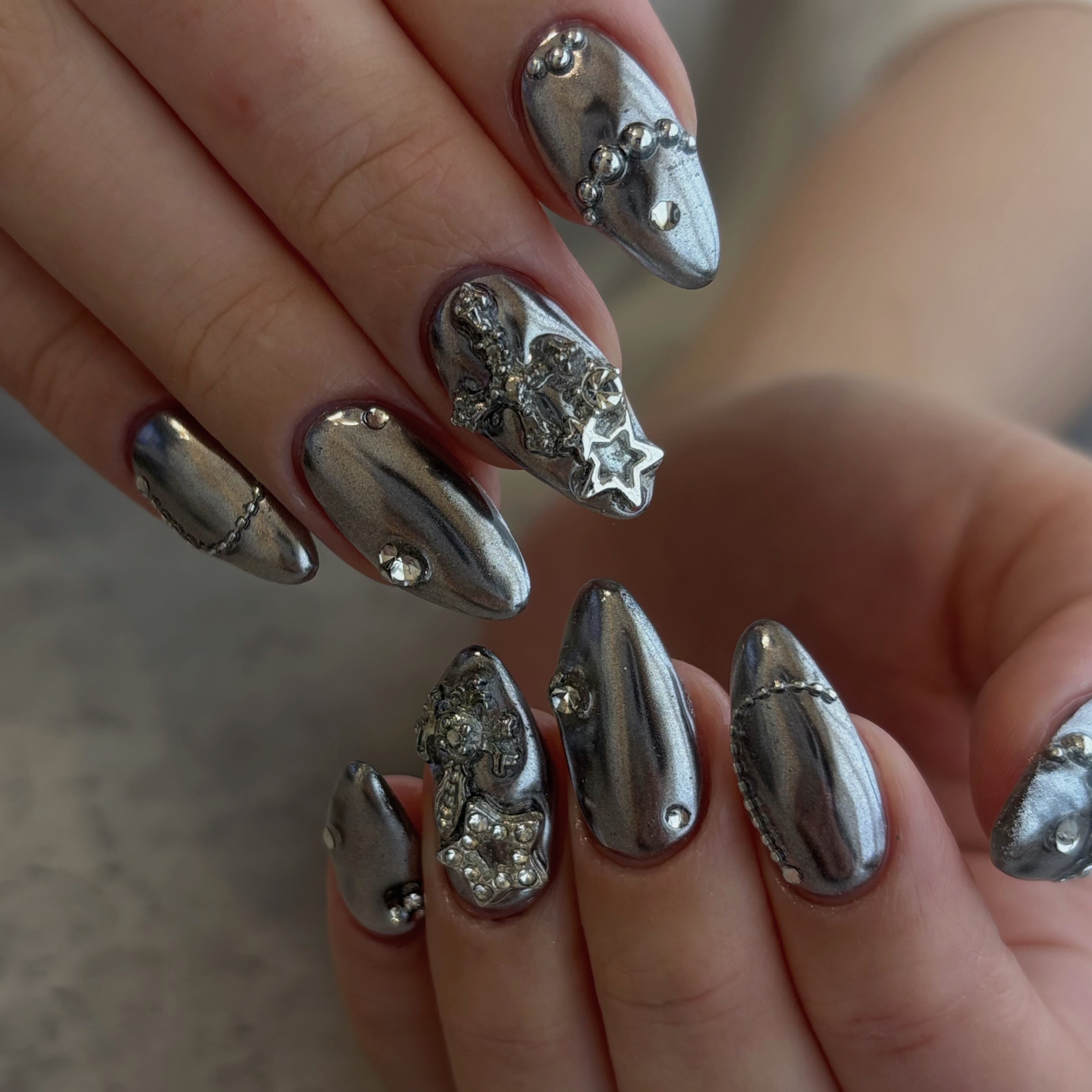 soala_nail