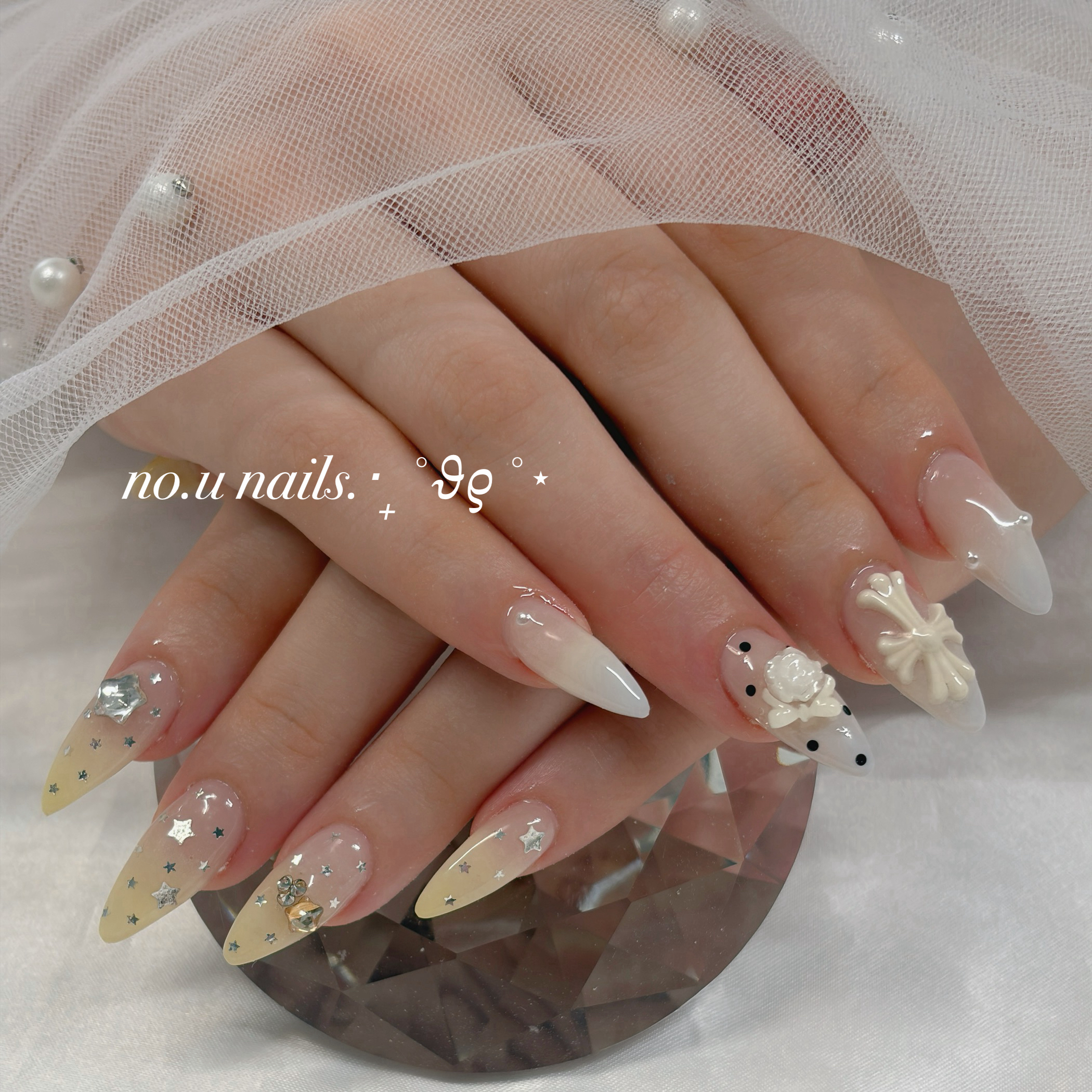 no.U_nails