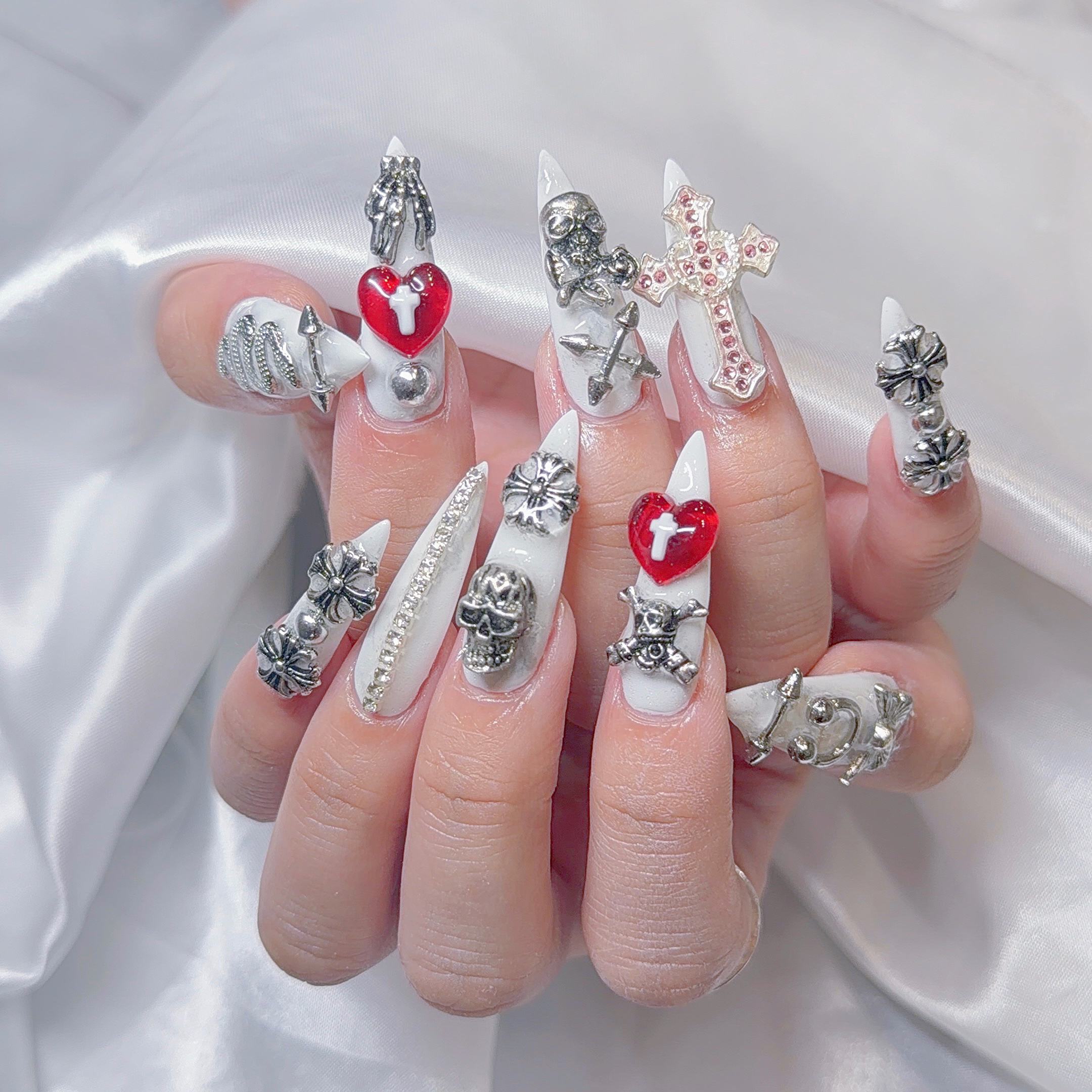 kira.Lilynailstudio