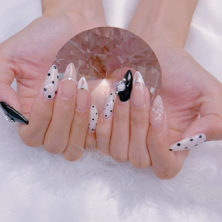 Romymoon_nail_Honami