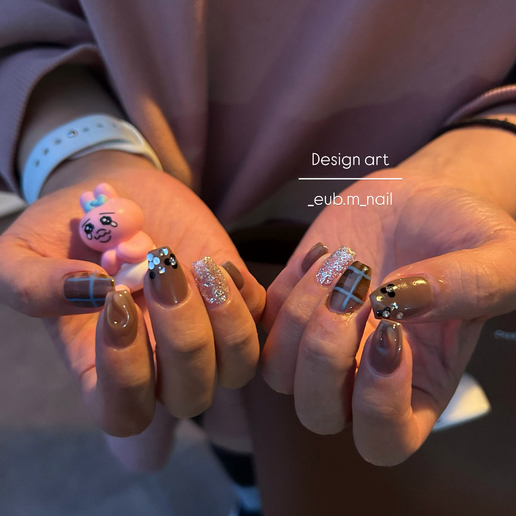 _eub.m_nail