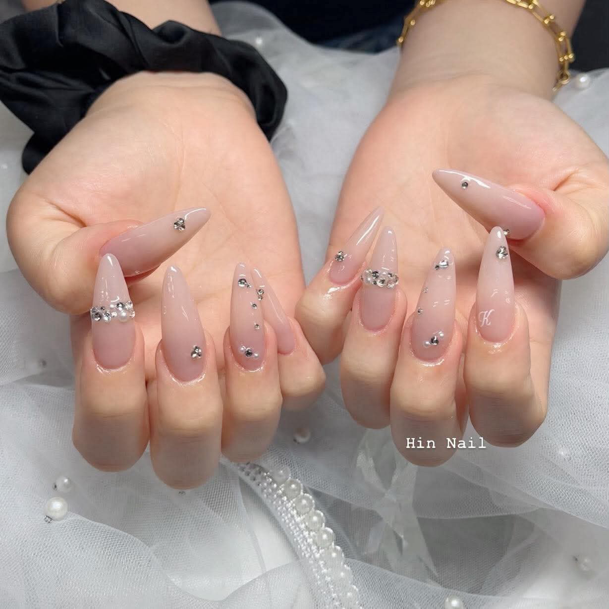 Hin.Nails_salon