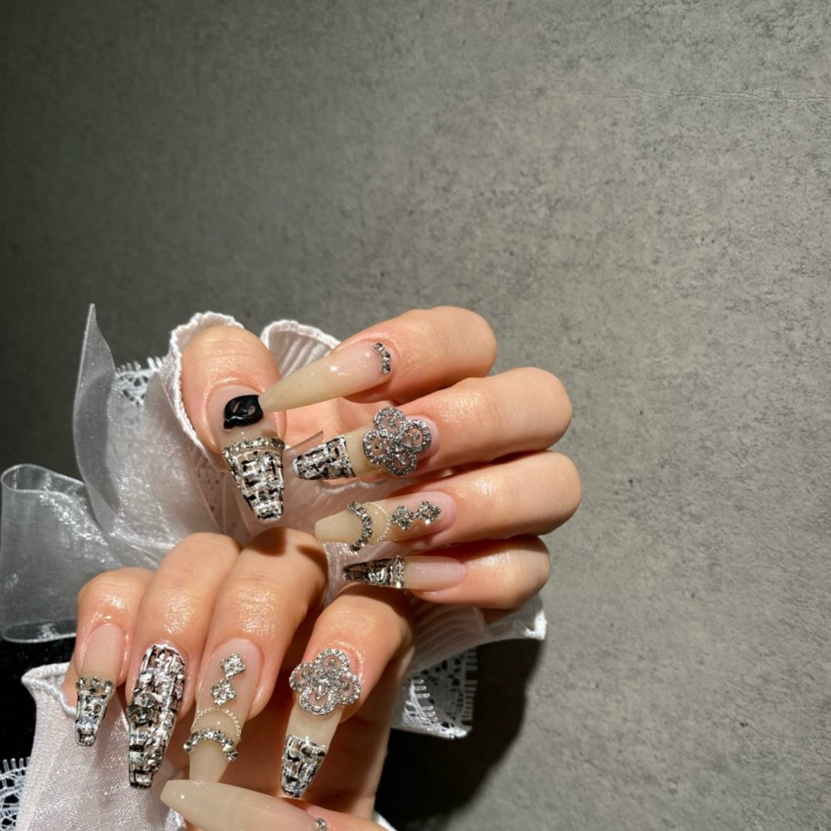 I_nail_hana