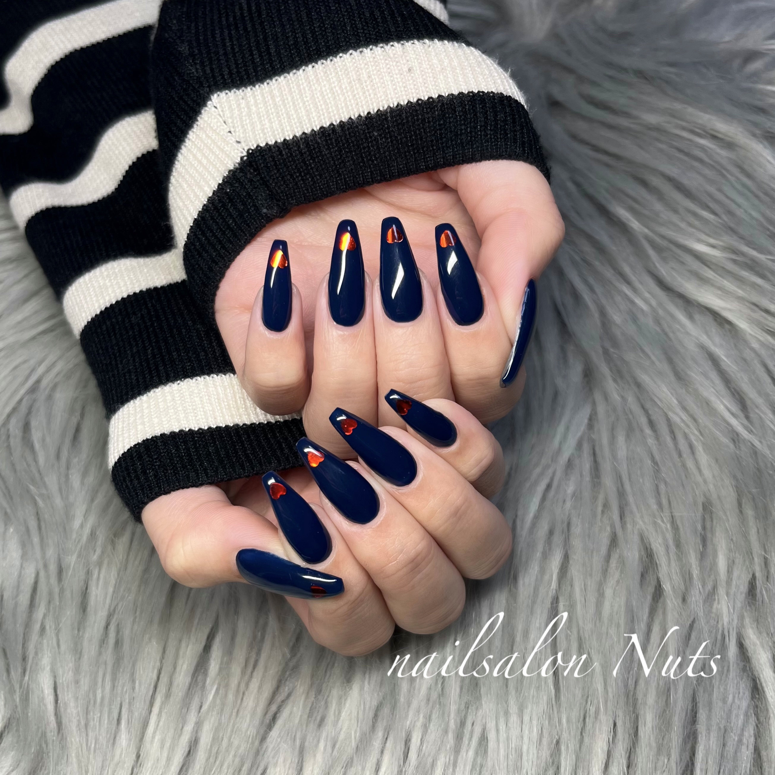 nailsalon.Nuts