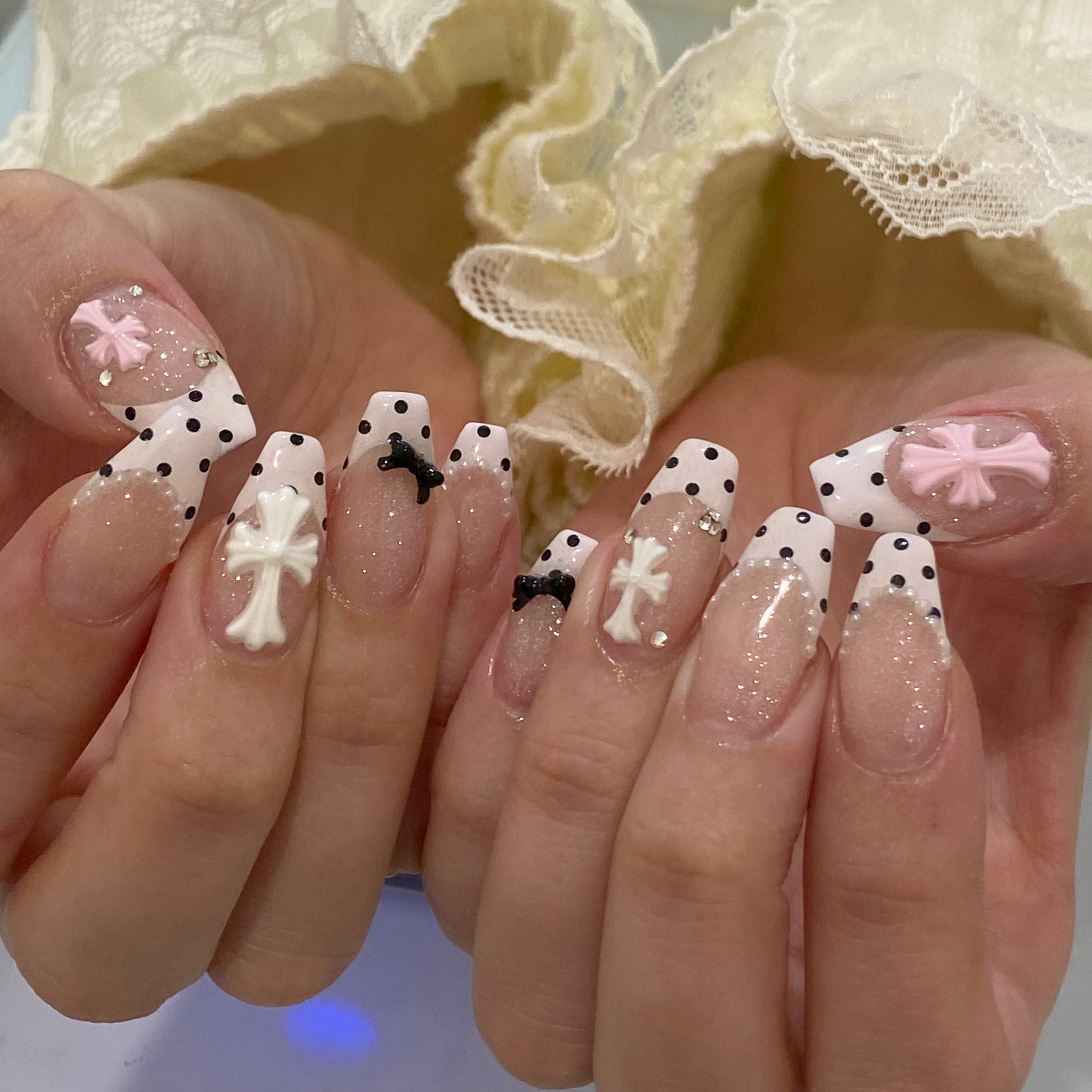 Lim_nail.aya