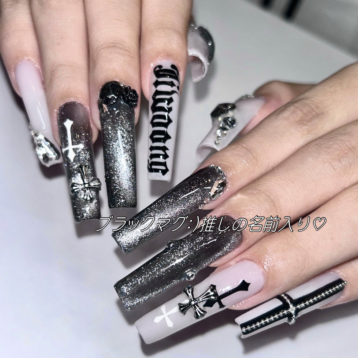 LOVEBOMBNAILS