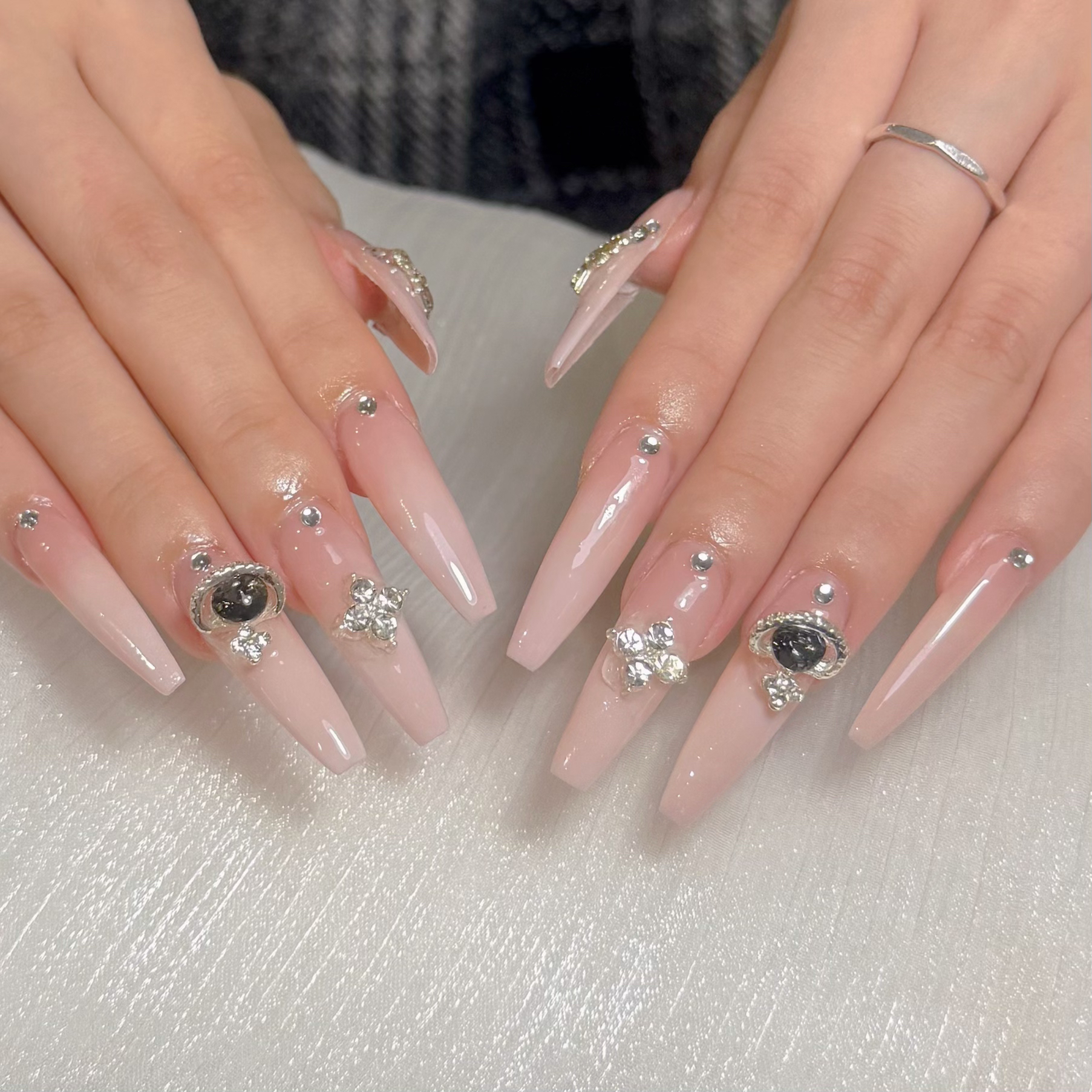LUMINA_nail__