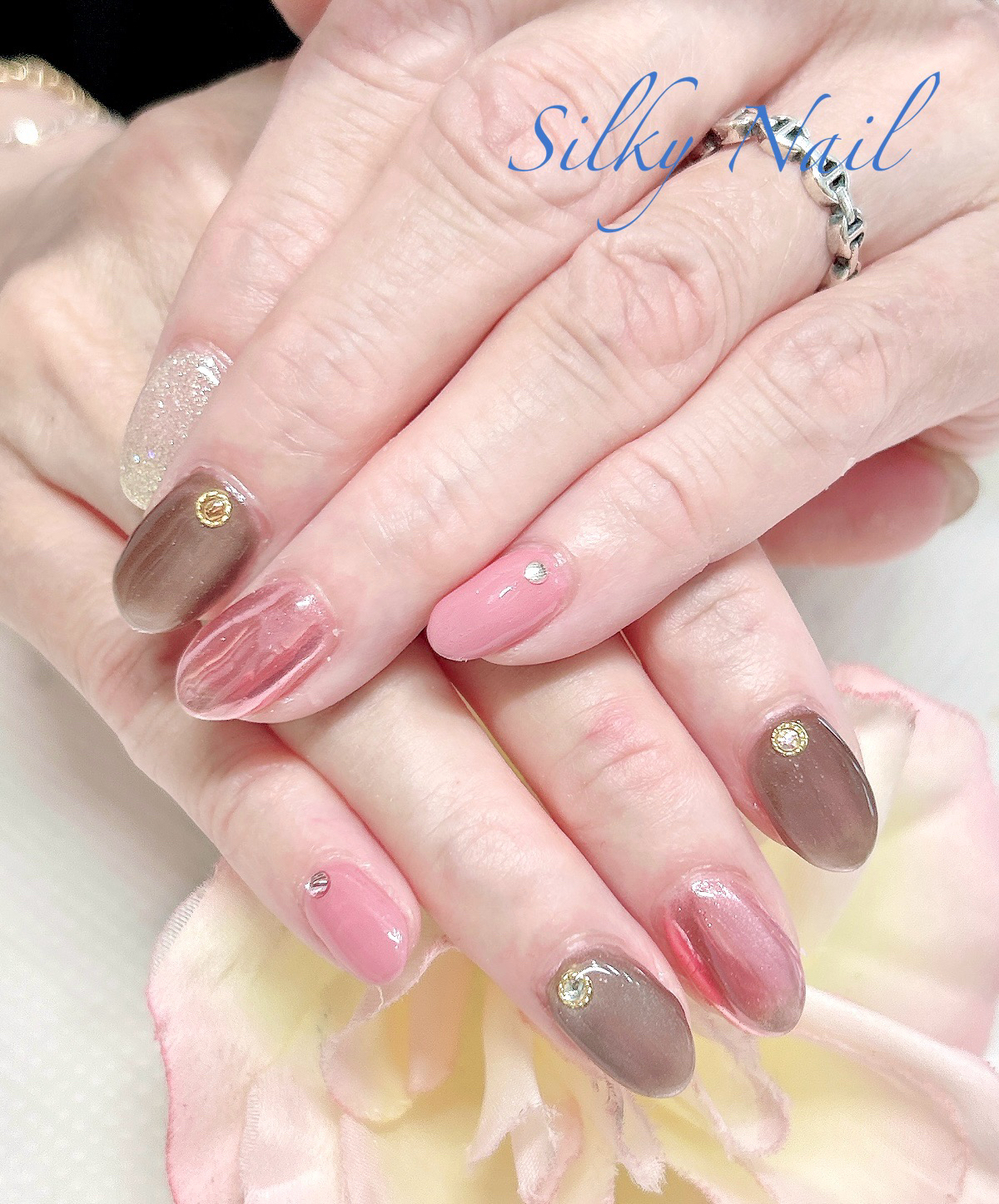 Silky_Nail