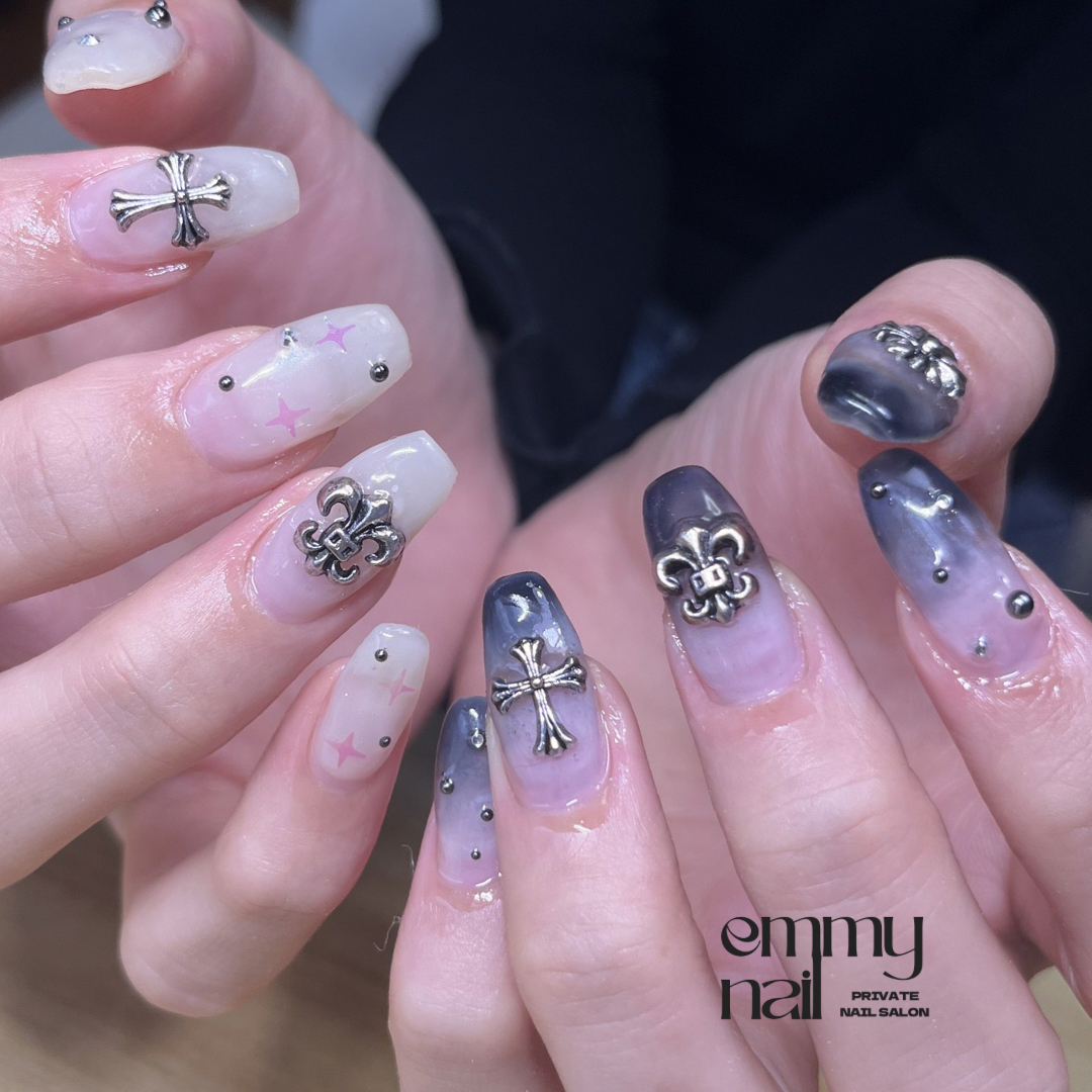 emmy_nail